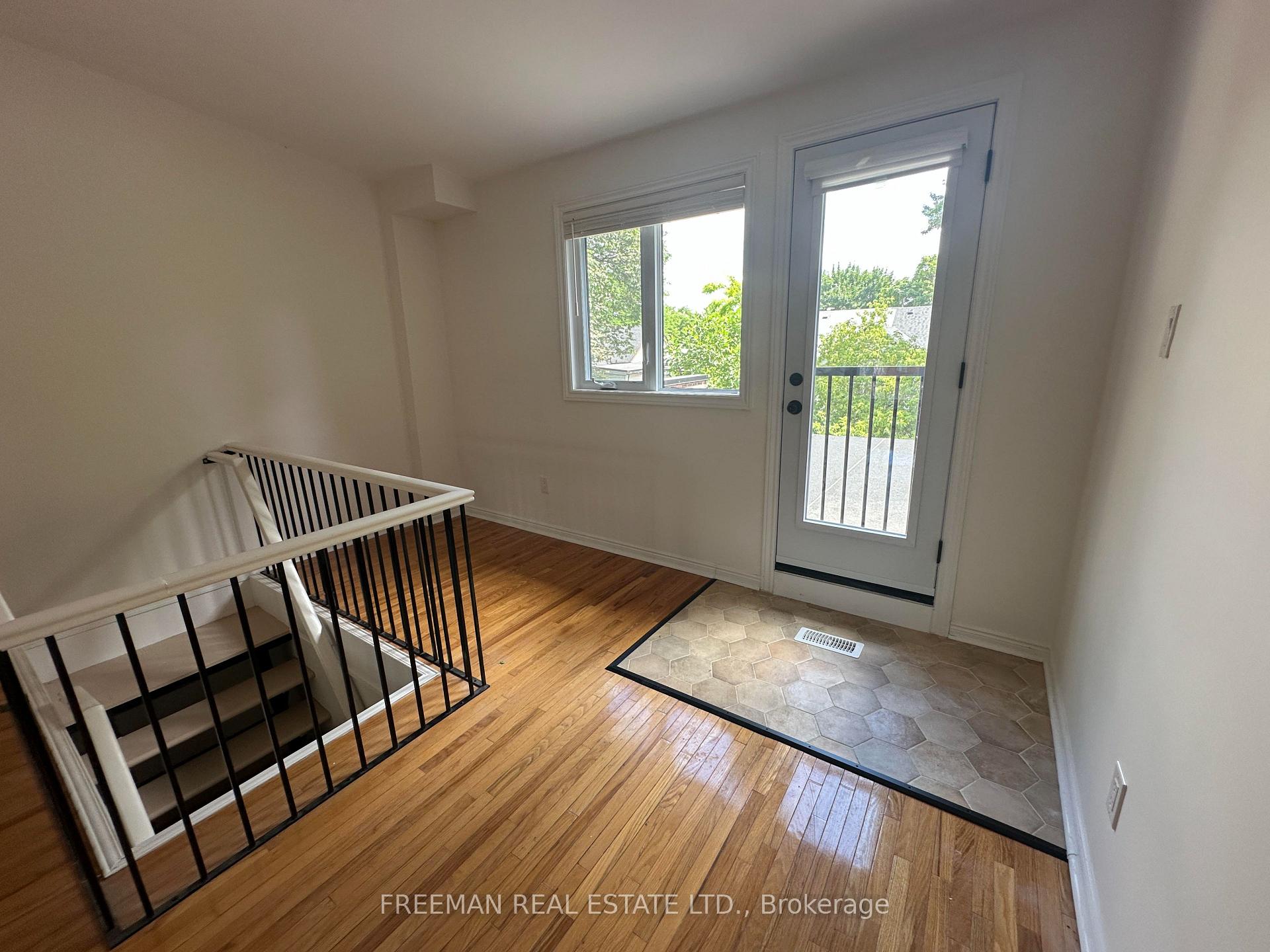 Photo 14 of 37 Grant Street, Toronto, South Riverdale — HOMEH