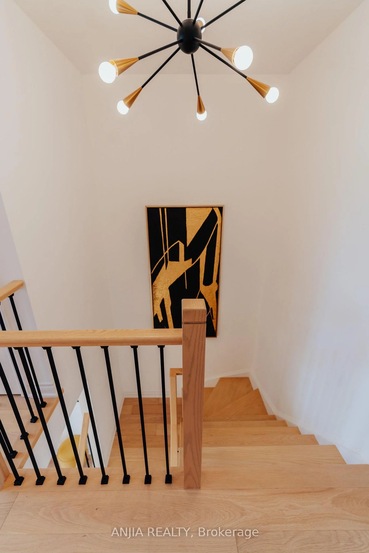 Photo 29 of 221 Dundas Way, Markham, Greensborough — HOMEH