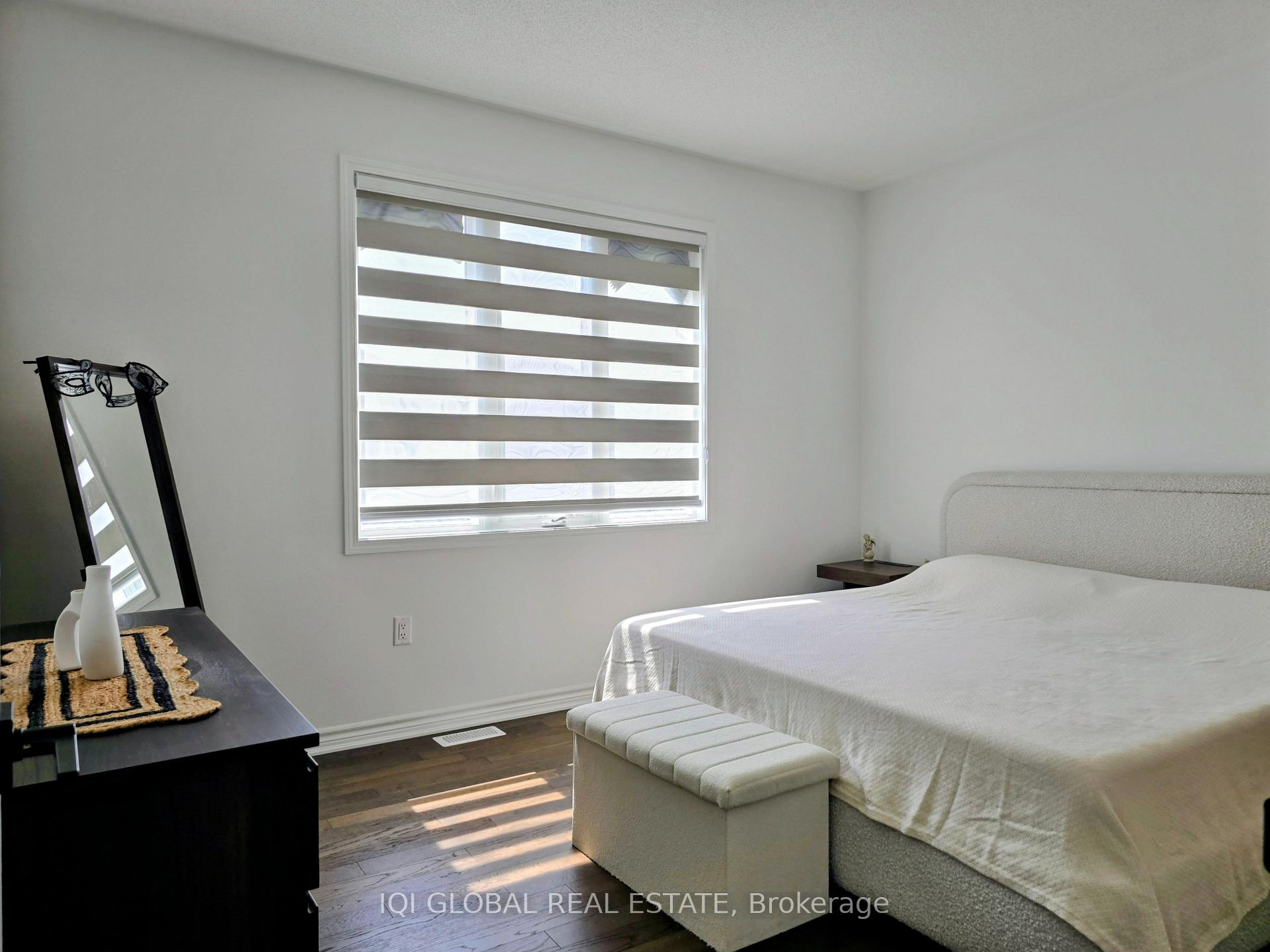 Photo 12 of 357 Reid Drive, Barrie, Rural Barrie Southwest — HOMEH