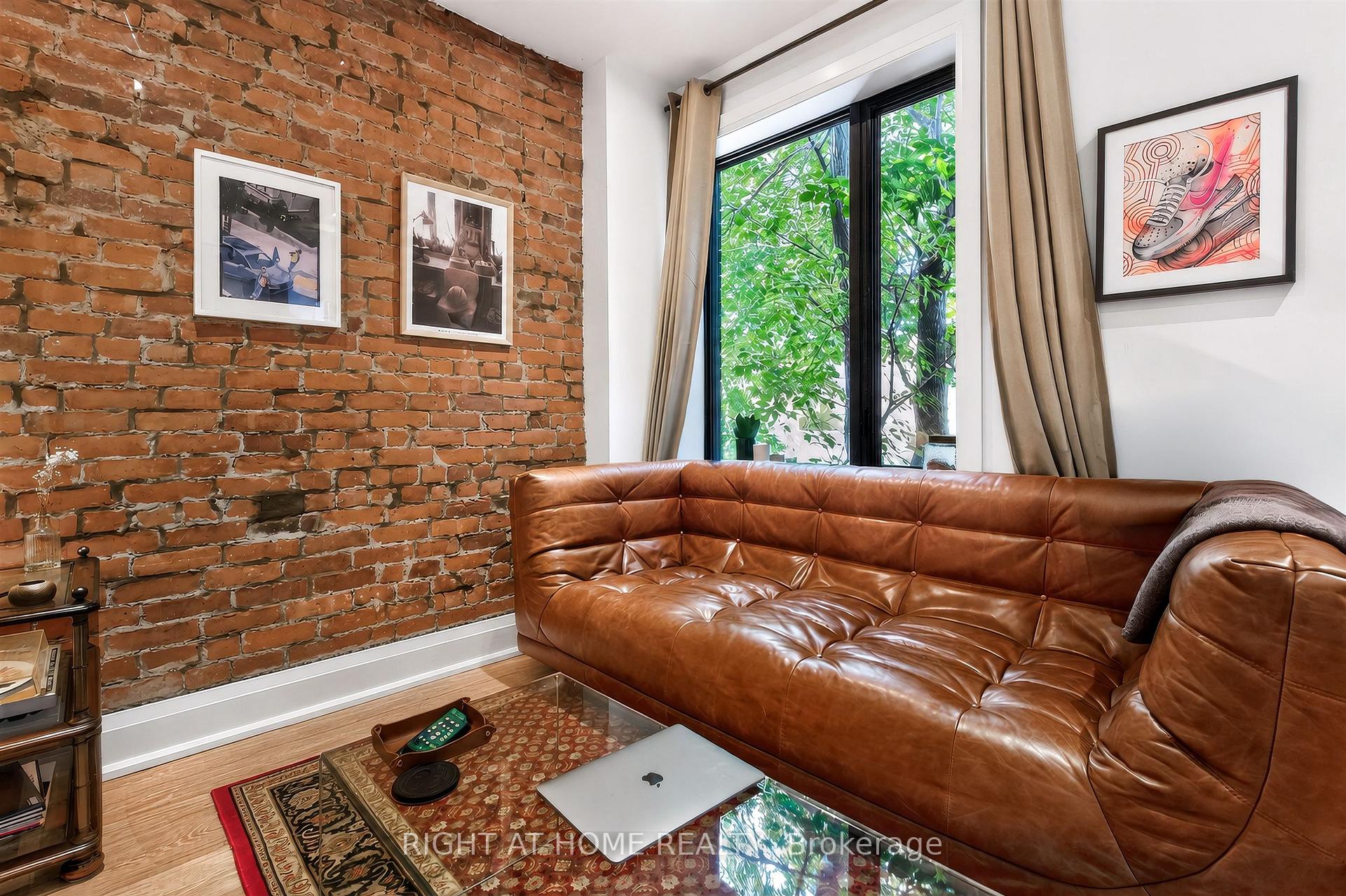 Photo 5 of 65 Rusholme Park Crescent, Toronto, Little Portugal — HOMEH