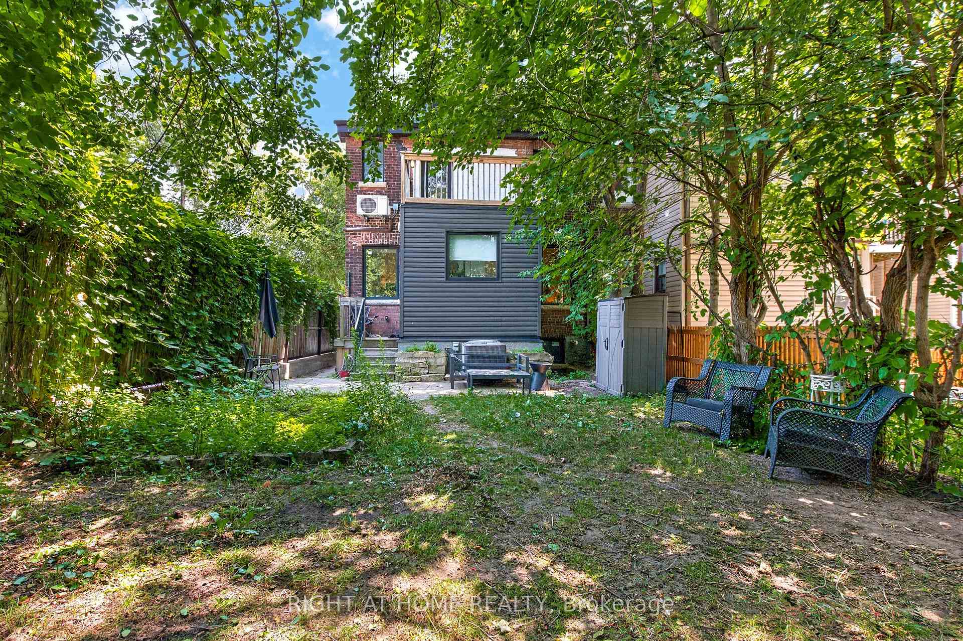 Photo 22 of 65 Rusholme Park Crescent, Toronto, Little Portugal — HOMEH