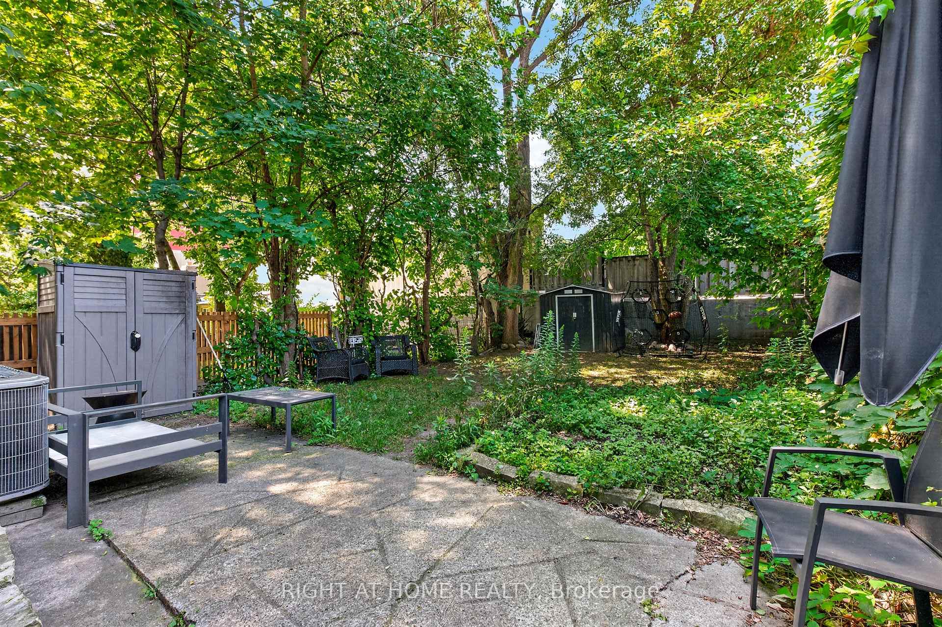 Photo 23 of 65 Rusholme Park Crescent, Toronto, Little Portugal — HOMEH
