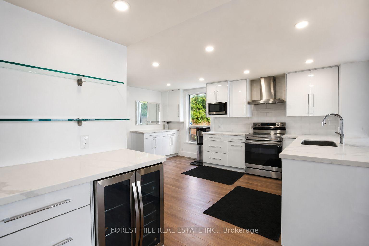 Photo 13 of 1031 Wisker Avenue, Innisfil, Lefroy — HOMEH