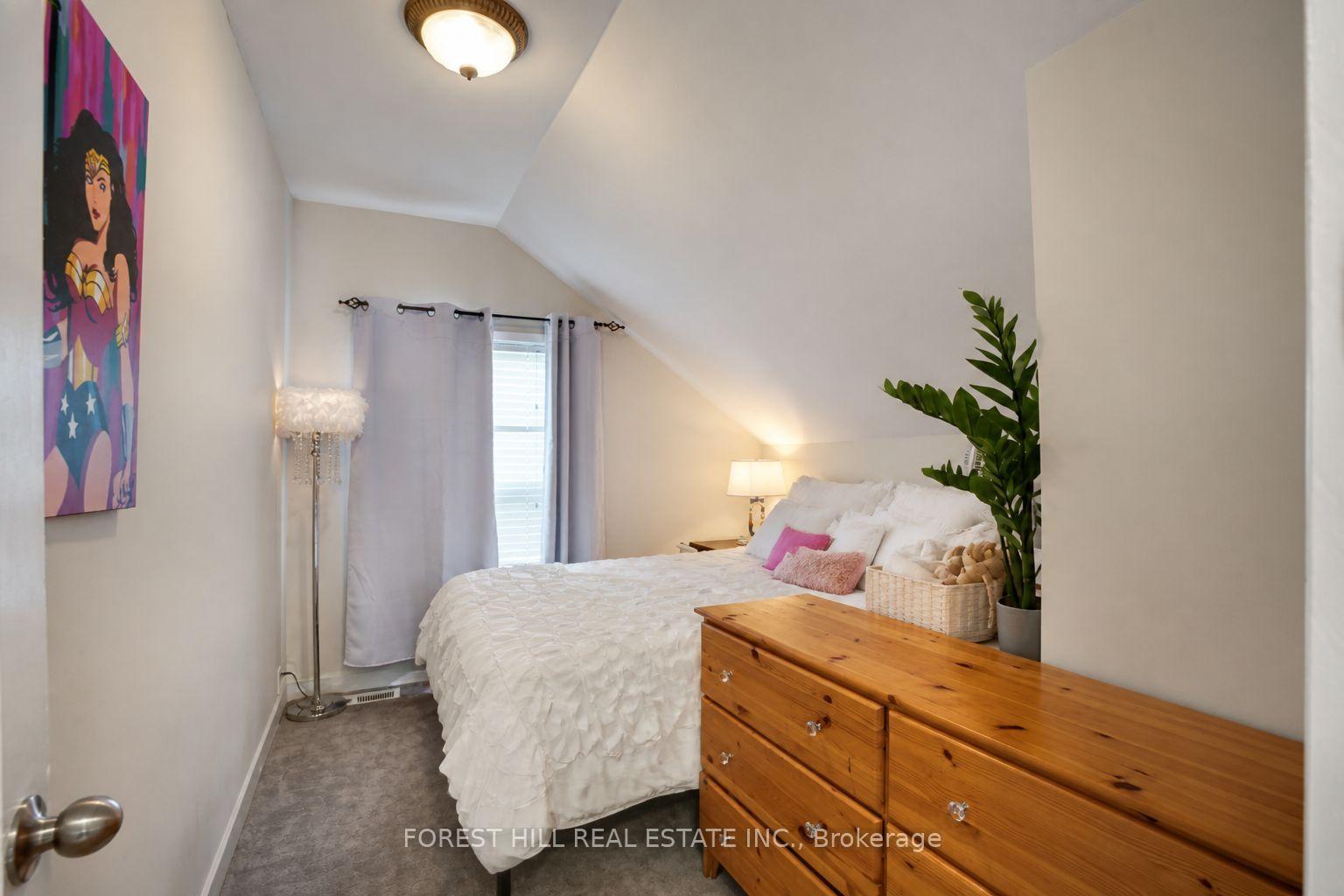 Photo 23 of 1031 Wisker Avenue, Innisfil, Lefroy — HOMEH