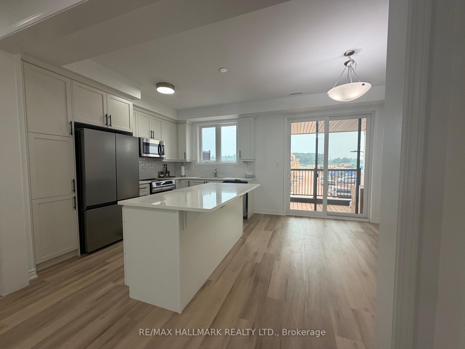 Photo 11 of 3384 Wrybill Path, Oakville, Joshua Meadows — HOMEH