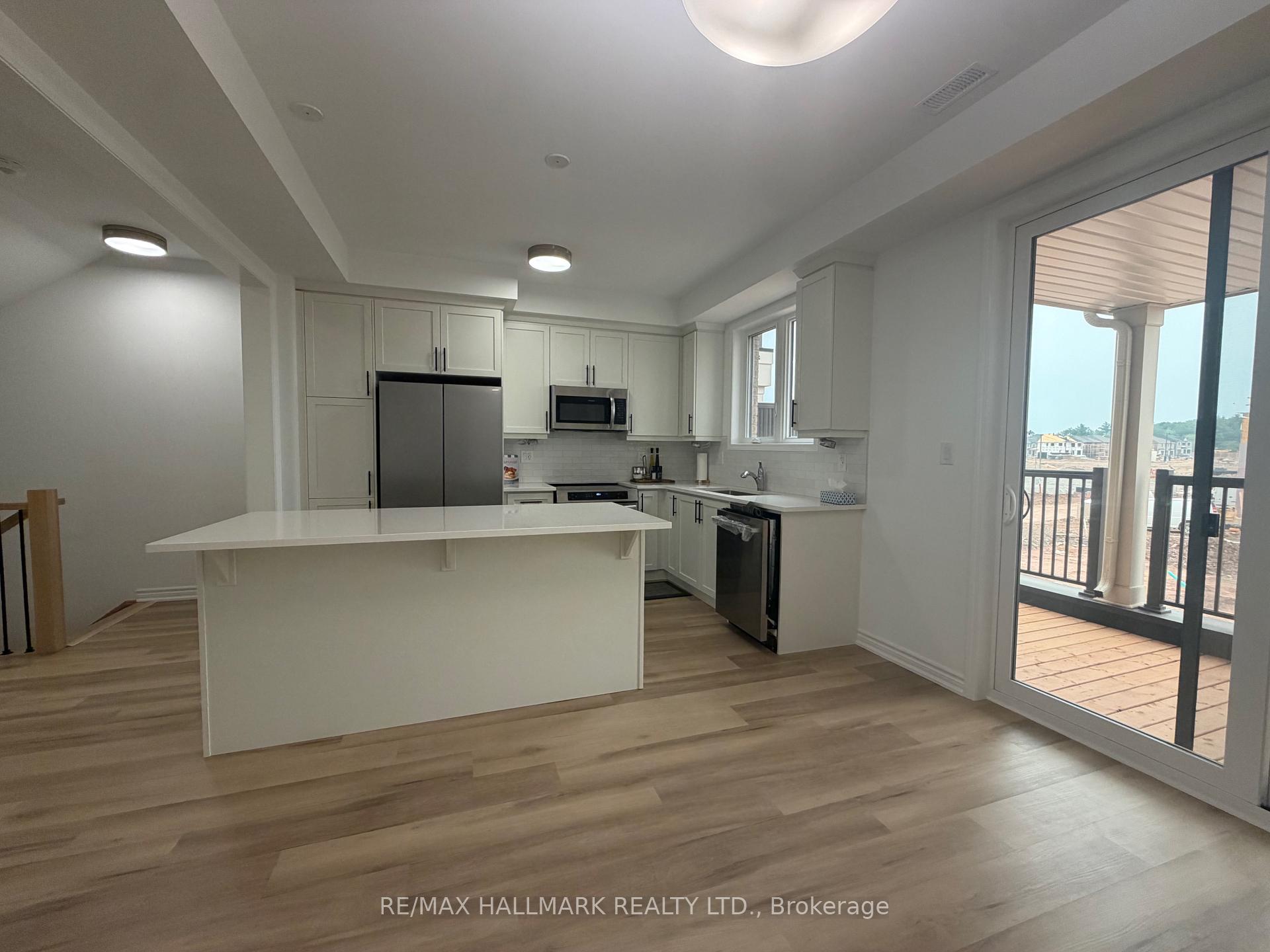 Photo 13 of 3384 Wrybill Path, Oakville, Joshua Meadows — HOMEH
