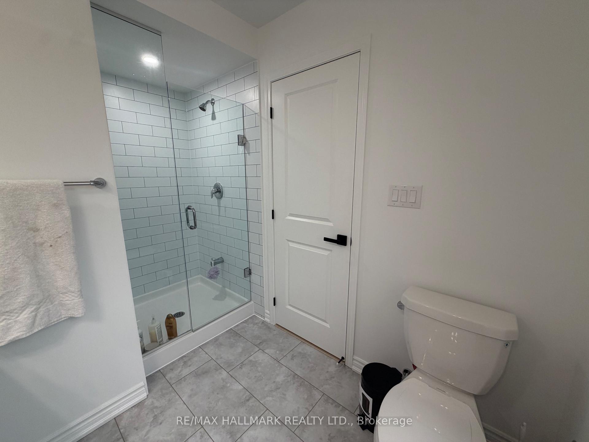 Photo 27 of 3384 Wrybill Path, Oakville, Joshua Meadows — HOMEH
