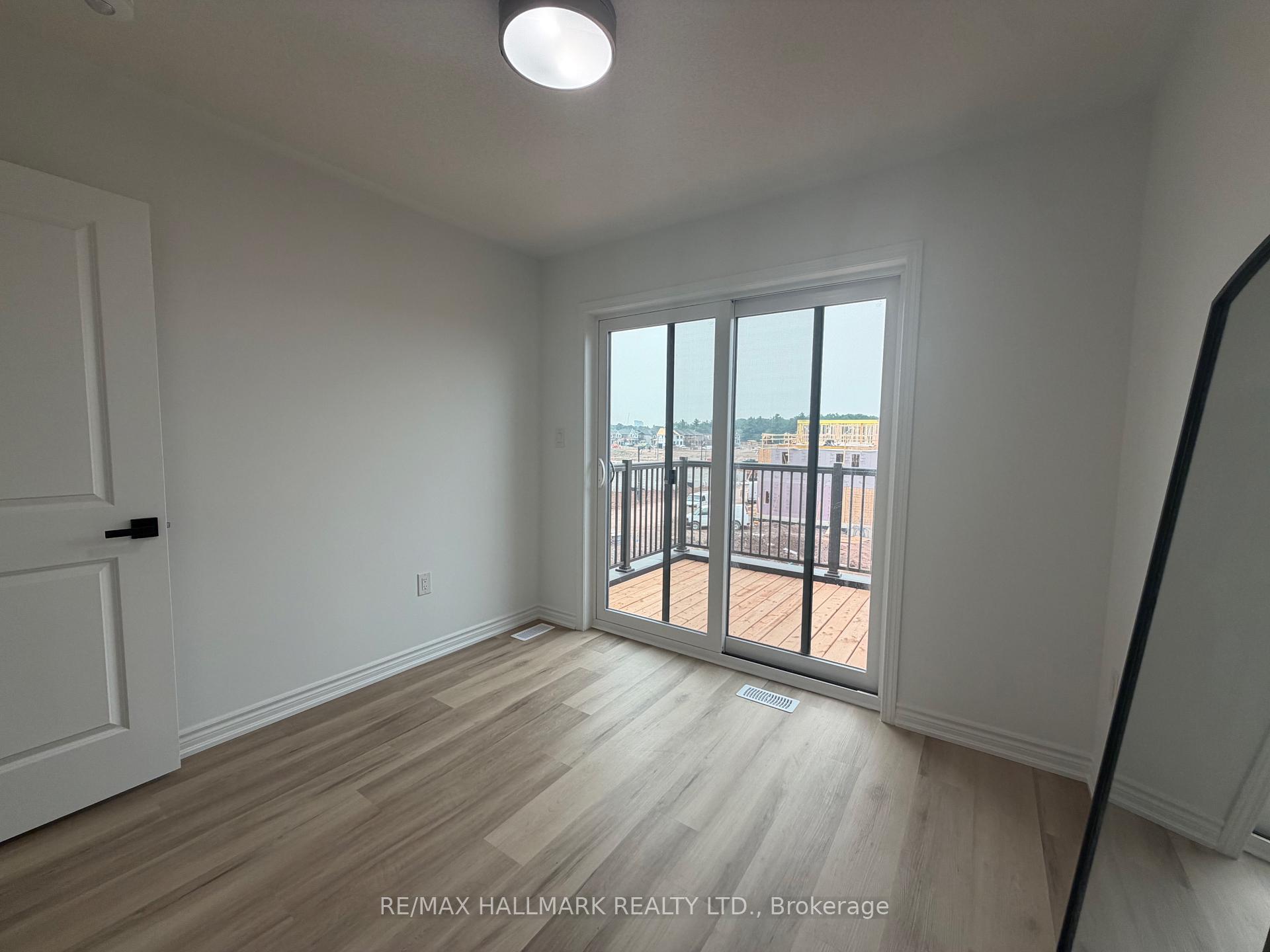 Photo 31 of 3384 Wrybill Path, Oakville, Joshua Meadows — HOMEH