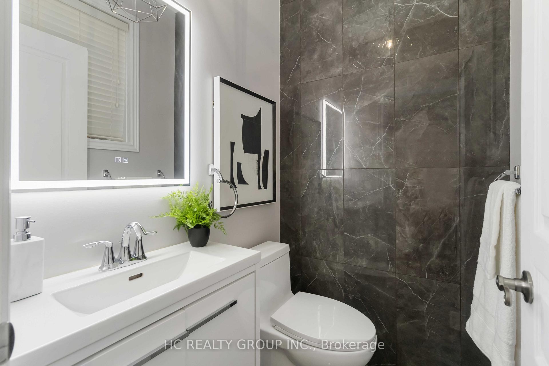 Photo 14 of 16 Begonia Crescent, Brampton, Northwest Sandalwood Parkway — HOMEH