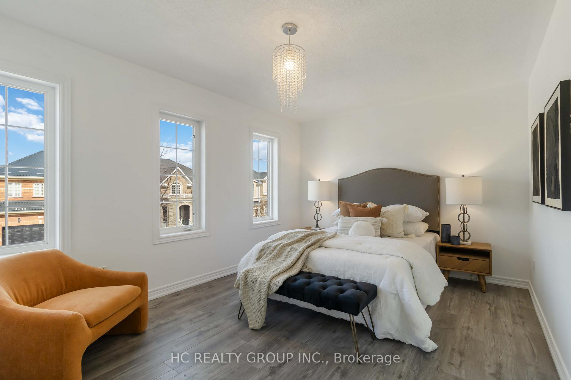 Photo 16 of 16 Begonia Crescent, Brampton, Northwest Sandalwood Parkway — HOMEH