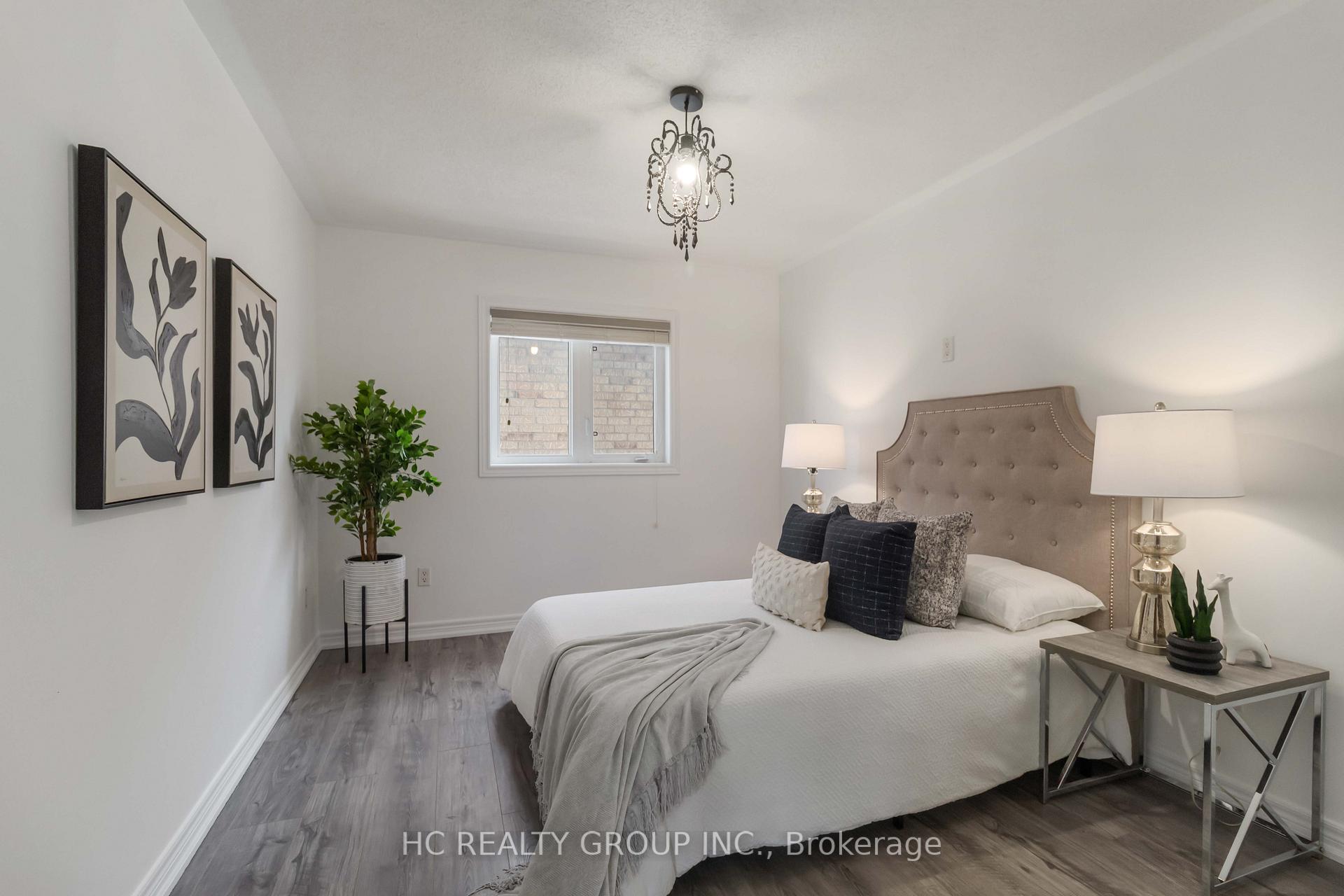 Photo 18 of 16 Begonia Crescent, Brampton, Northwest Sandalwood Parkway — HOMEH