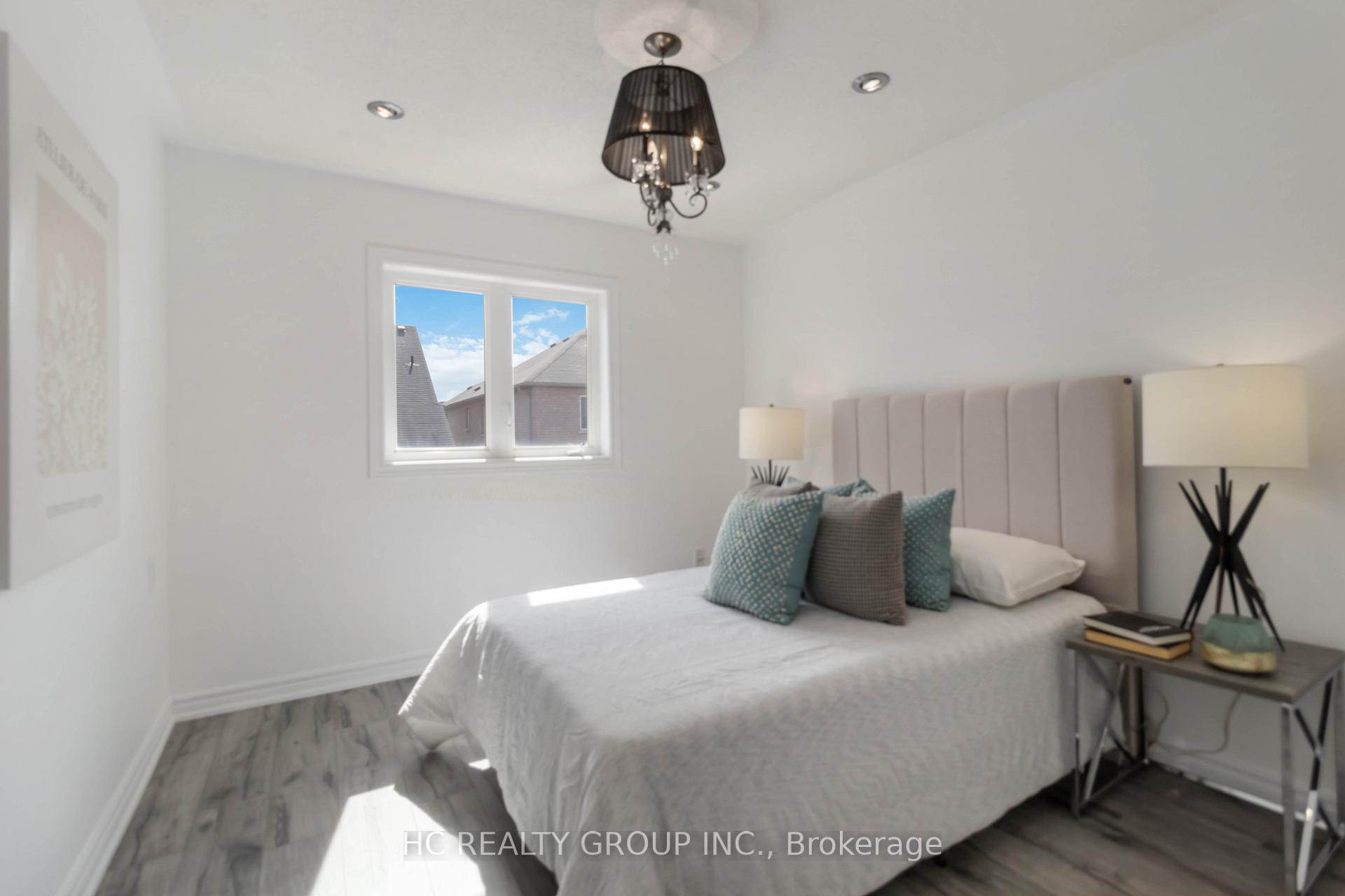 Photo 26 of 16 Begonia Crescent, Brampton, Northwest Sandalwood Parkway — HOMEH