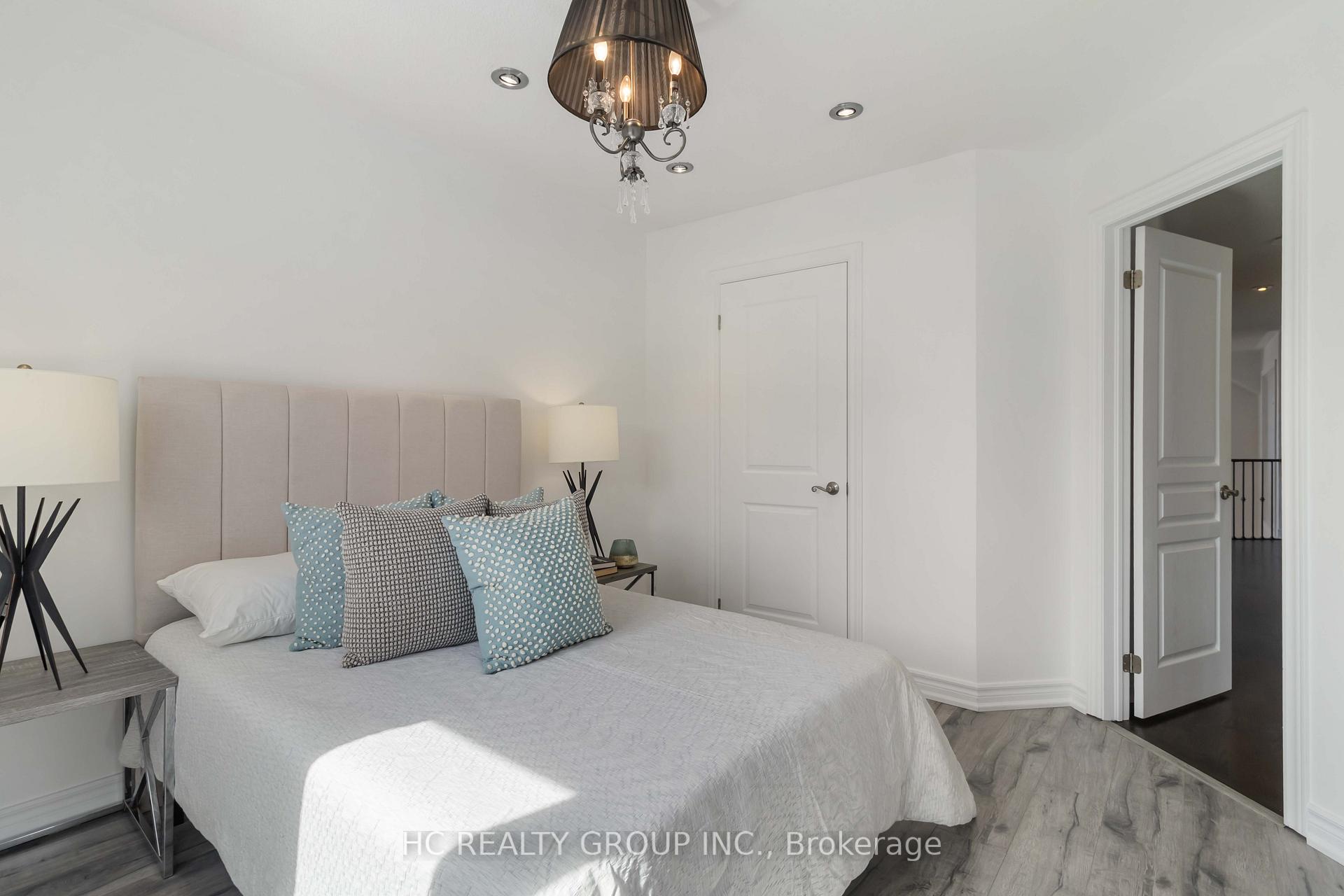 Photo 28 of 16 Begonia Crescent, Brampton, Northwest Sandalwood Parkway — HOMEH