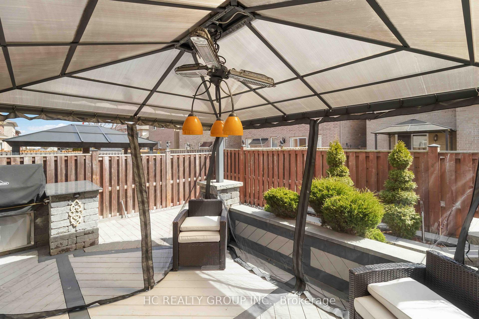 Photo 39 of 16 Begonia Crescent, Brampton, Northwest Sandalwood Parkway — HOMEH