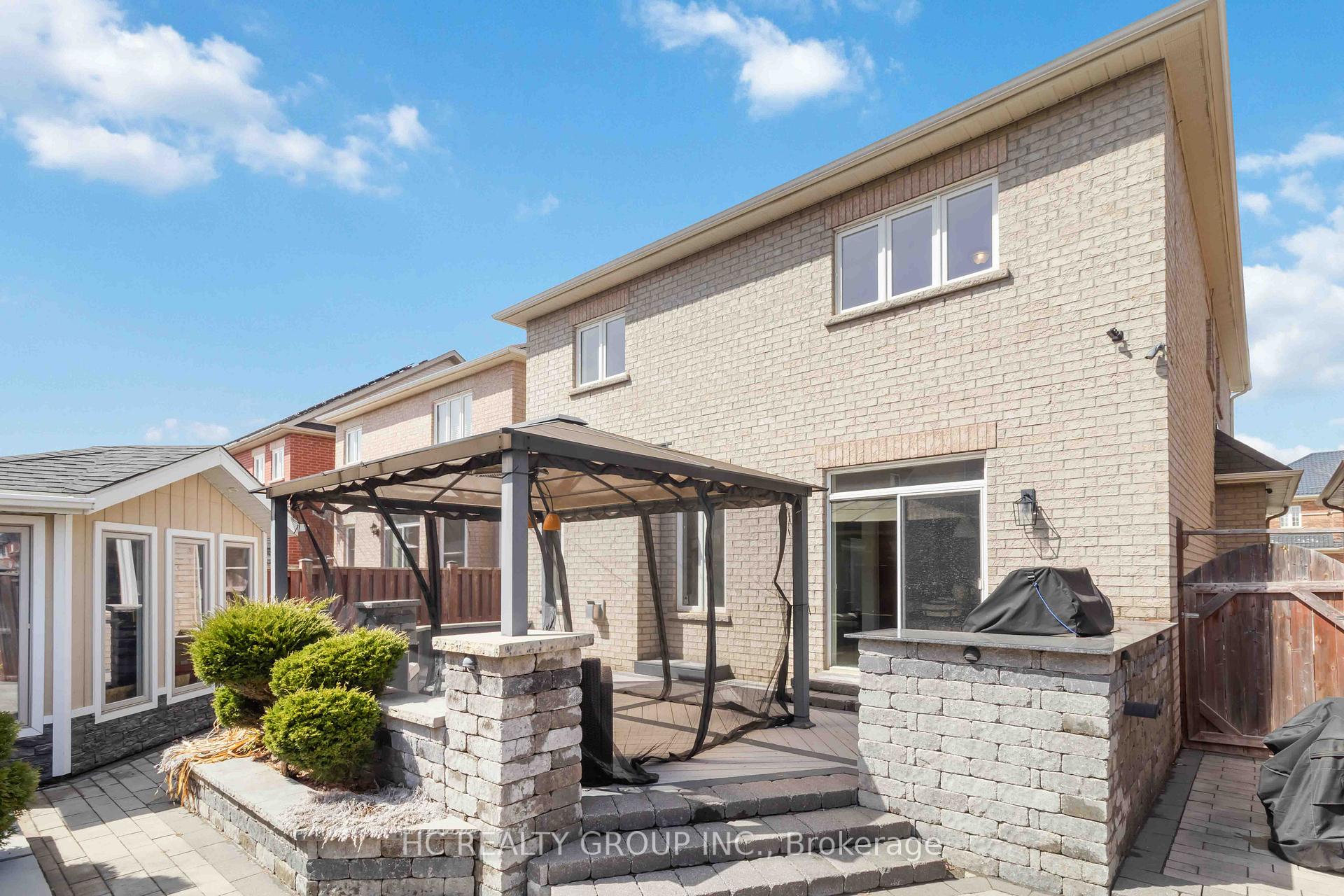 Photo 40 of 16 Begonia Crescent, Brampton, Northwest Sandalwood Parkway — HOMEH