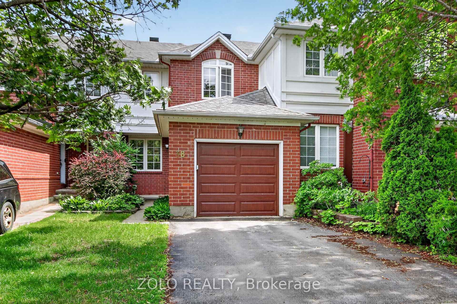 Photo 1 of 38 Central Park Drive, Ottawa, Central Park — HOMEH