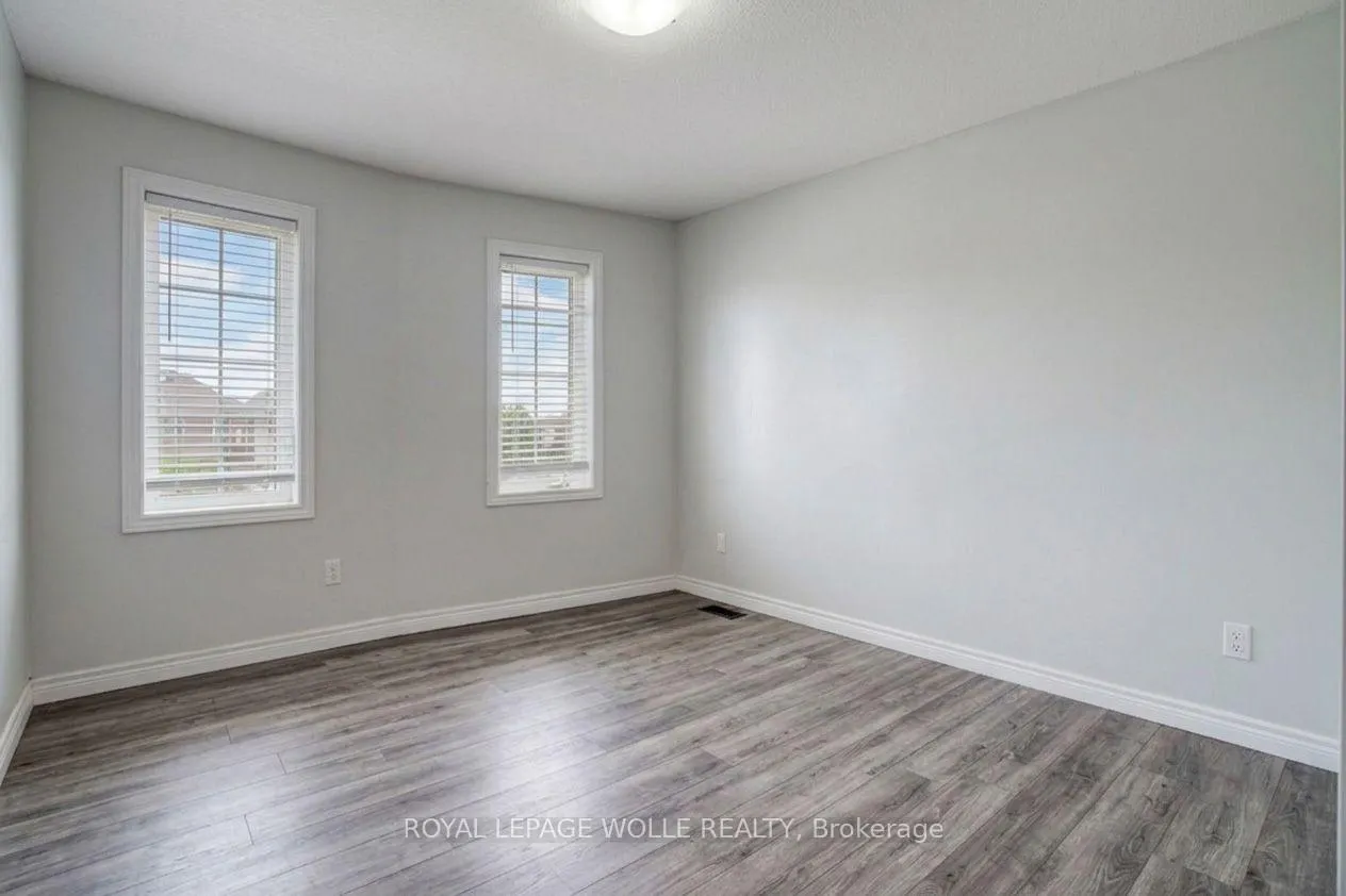 Photo 16 of 264 Vincent Drive, North Dumfries, Ayr — HOMEH
