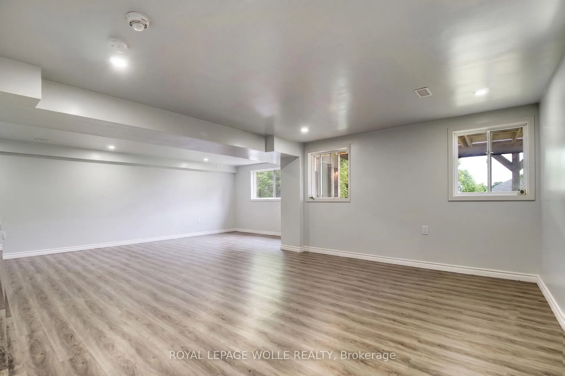 Photo 31 of 264 Vincent Drive, North Dumfries, Ayr — HOMEH