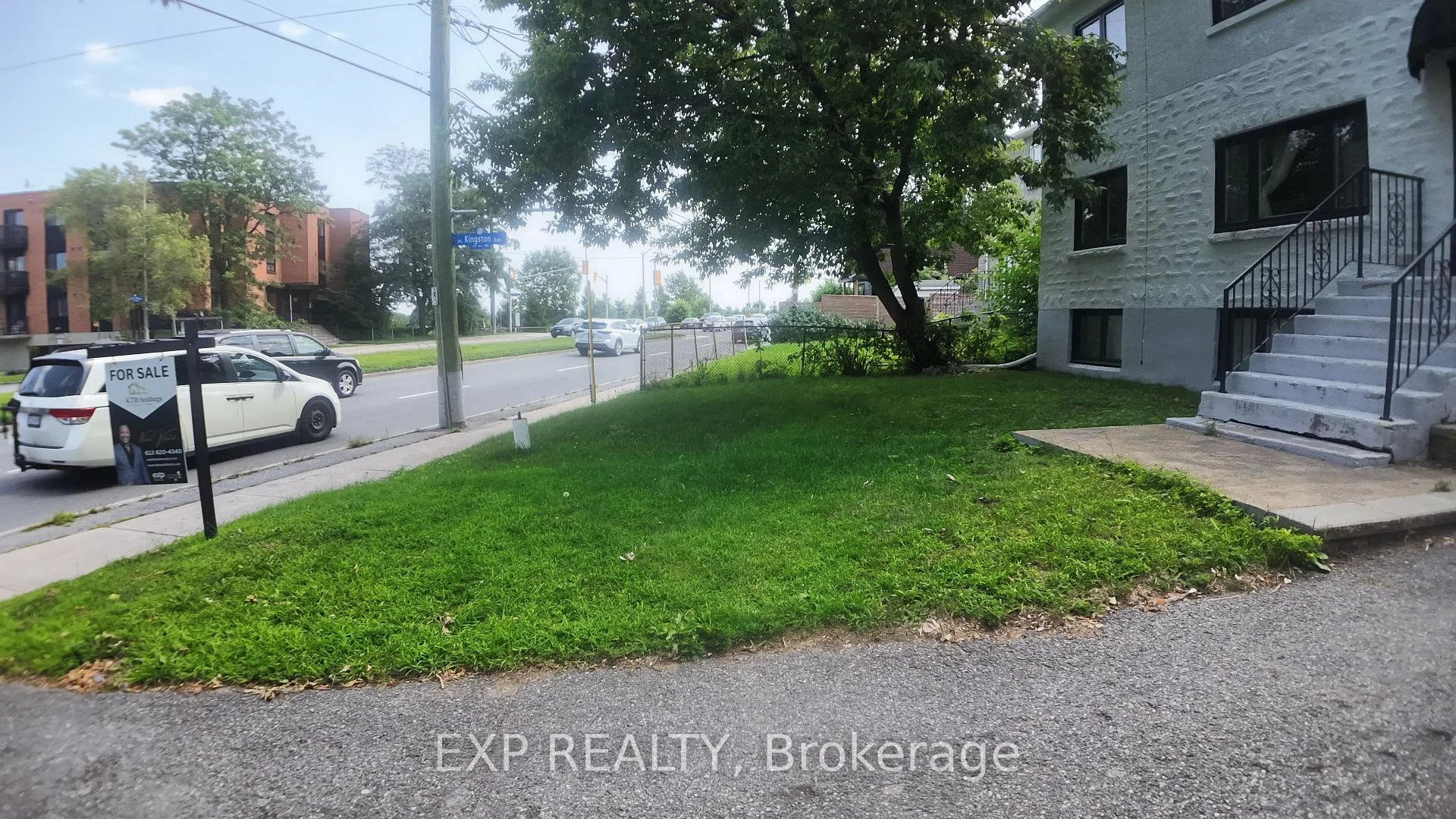 Photo 19 of 1170 Merivale Road, Ottawa, Carlington — HOMEH
