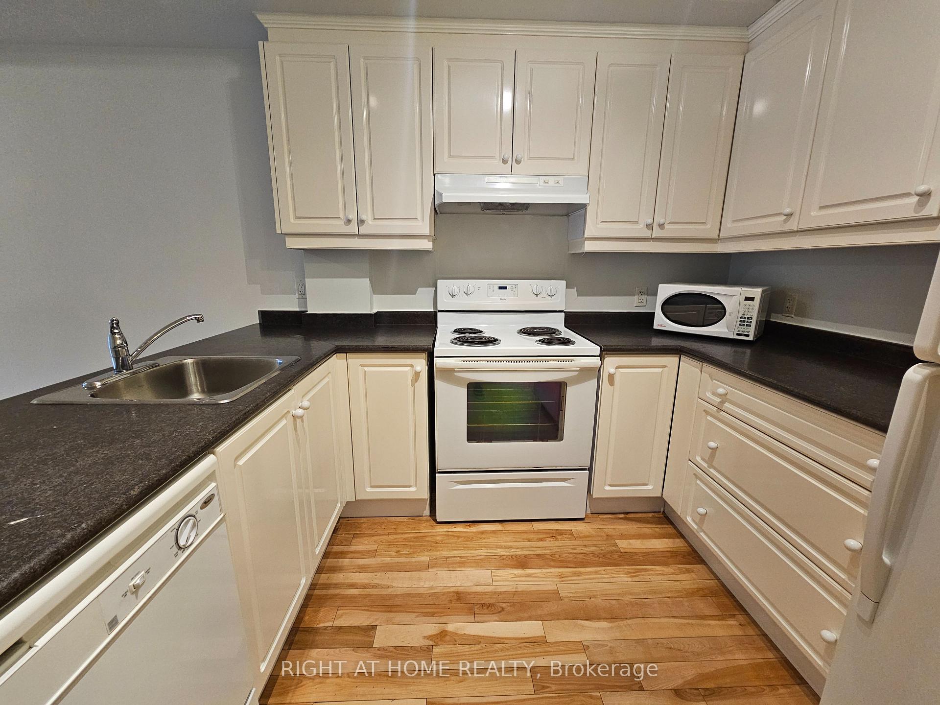 Photo 2 of Unit 203, 648A Yonge Street, Toronto, Church-Yonge Corridor — HOMEH