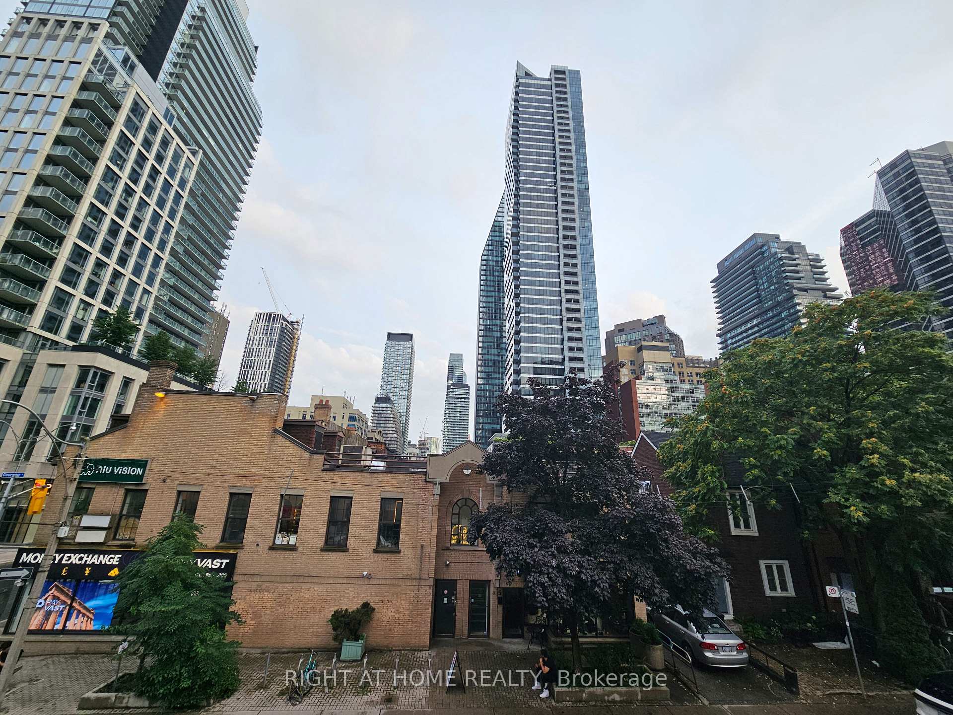 Photo 19 of Unit 203, 648A Yonge Street, Toronto, Church-Yonge Corridor — HOMEH