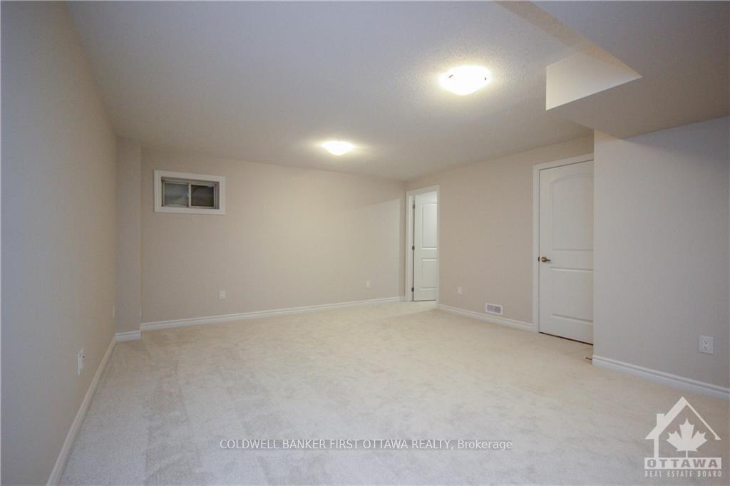 Photo 7 of 72 Focality Crescent, Ottawa, Barrhaven - Half Moon Bay — HOMEH