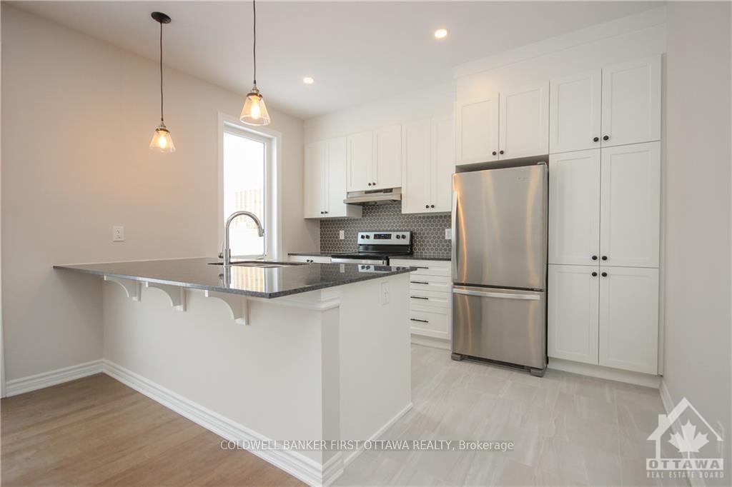 Photo 11 of 72 Focality Crescent, Ottawa, Barrhaven - Half Moon Bay — HOMEH
