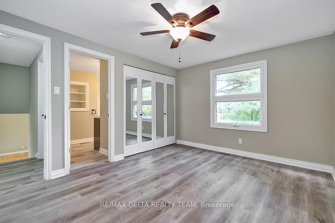 Photo 25 of 397 Phoenix Crescent, Ottawa, Bilberry Creek/Queenswood Heights — HOMEH