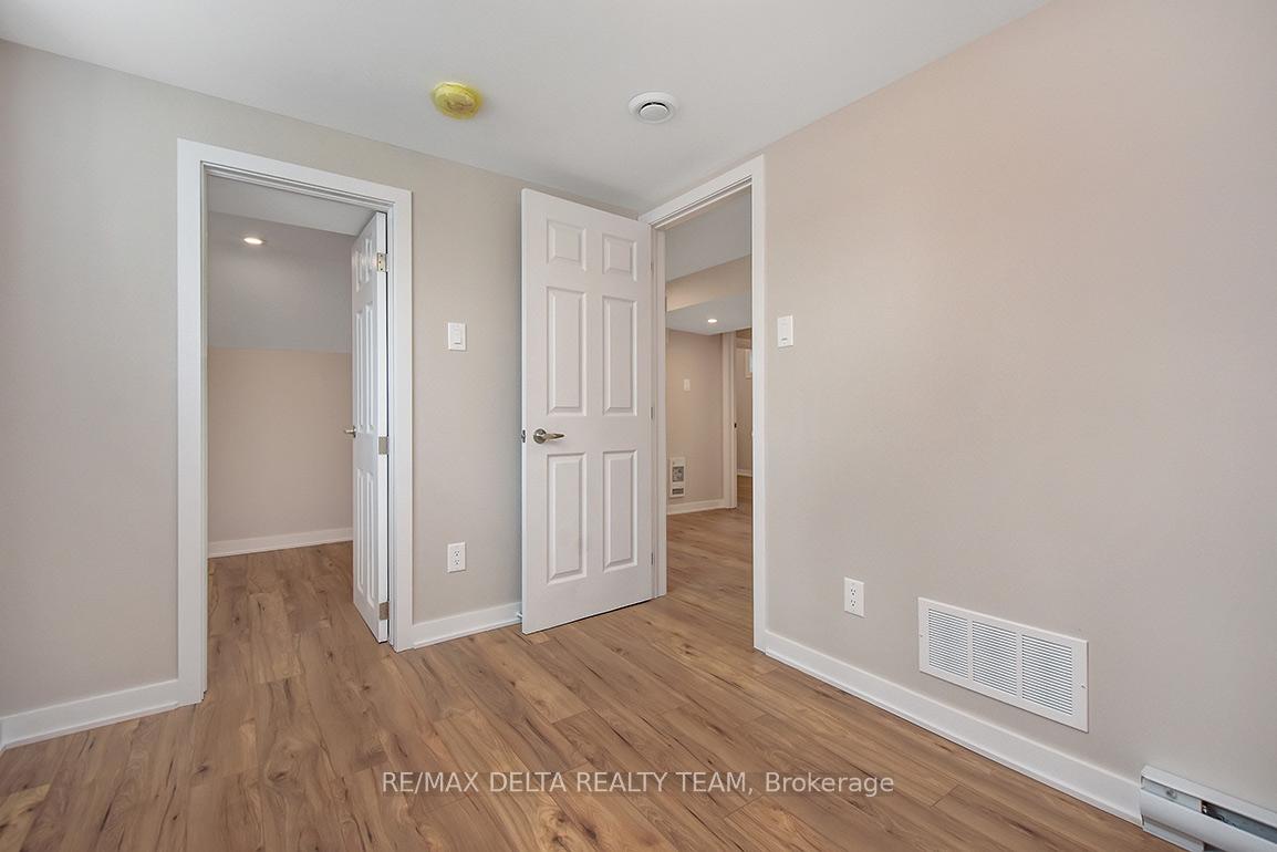 Photo 24 of Unit B, 2012 Haig Drive, Ottawa, Elmvale Acres — HOMEH