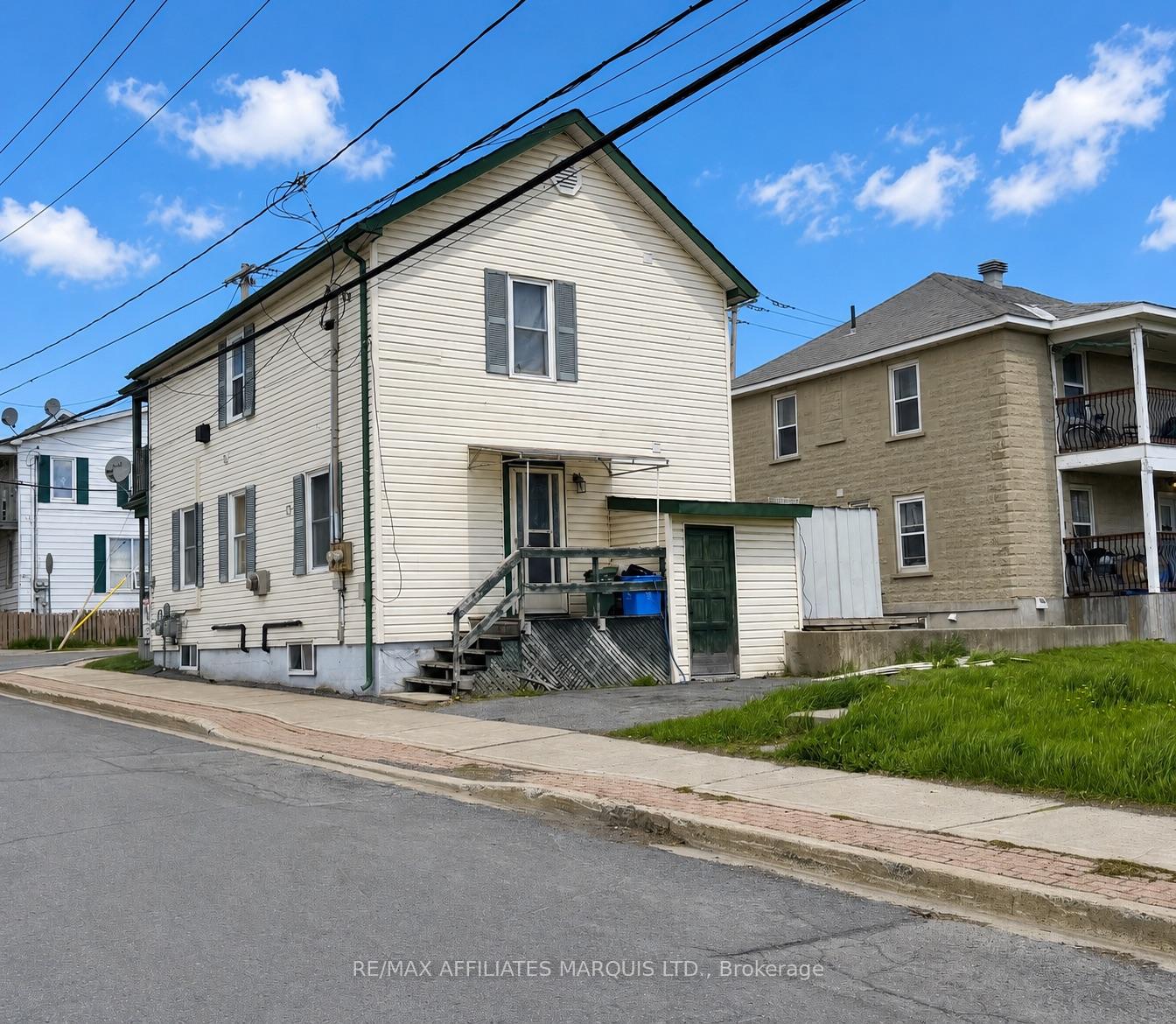 Photo 4 of 115 Prince Albert Street, Cornwall, Cornwall — HOMEH