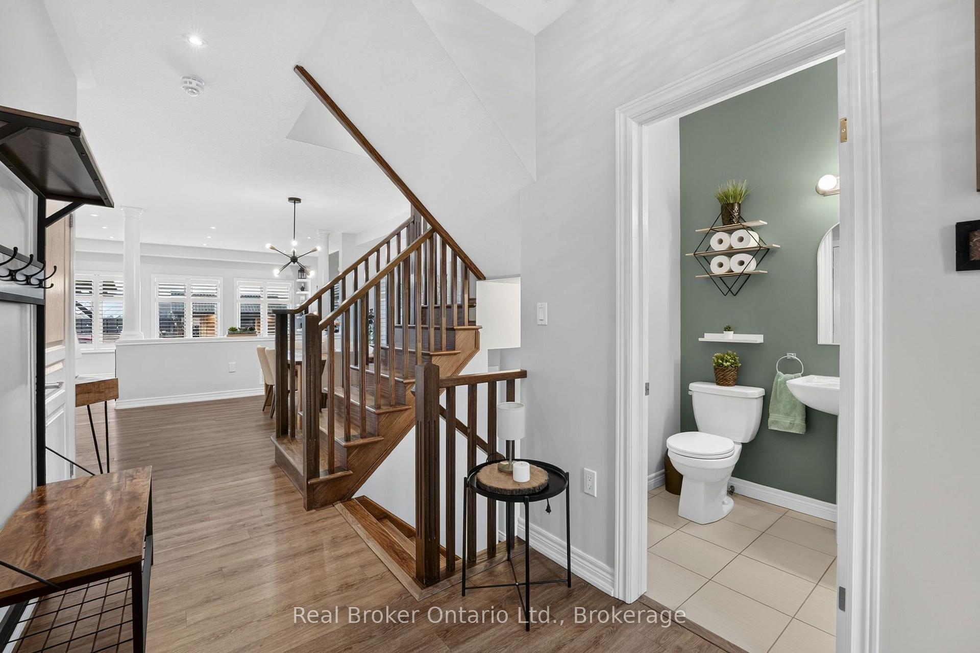 Photo 5 of 81 Showcase Drive, Hamilton, Rural Glanbrook — HOMEH