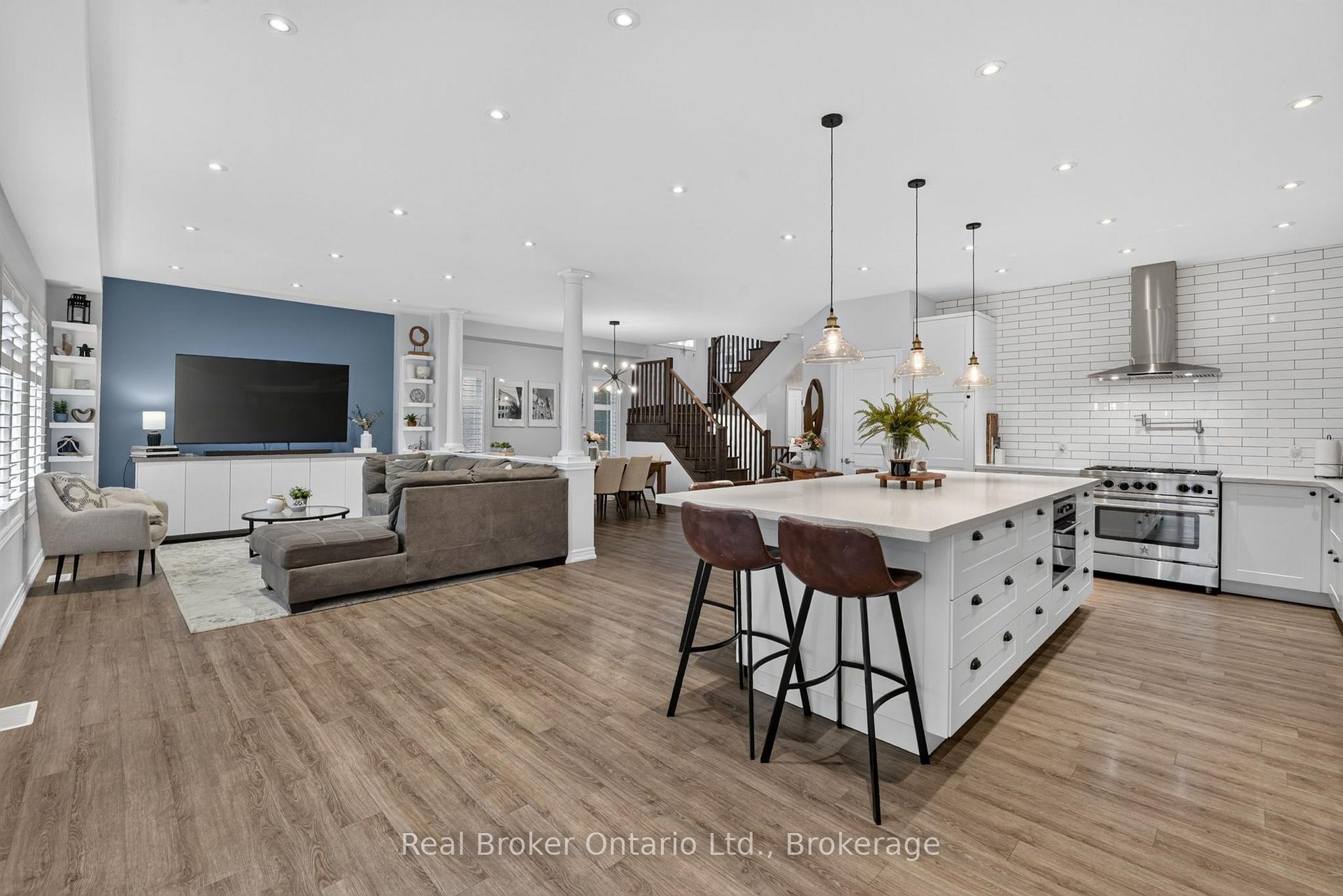 Photo 12 of 81 Showcase Drive, Hamilton, Rural Glanbrook — HOMEH