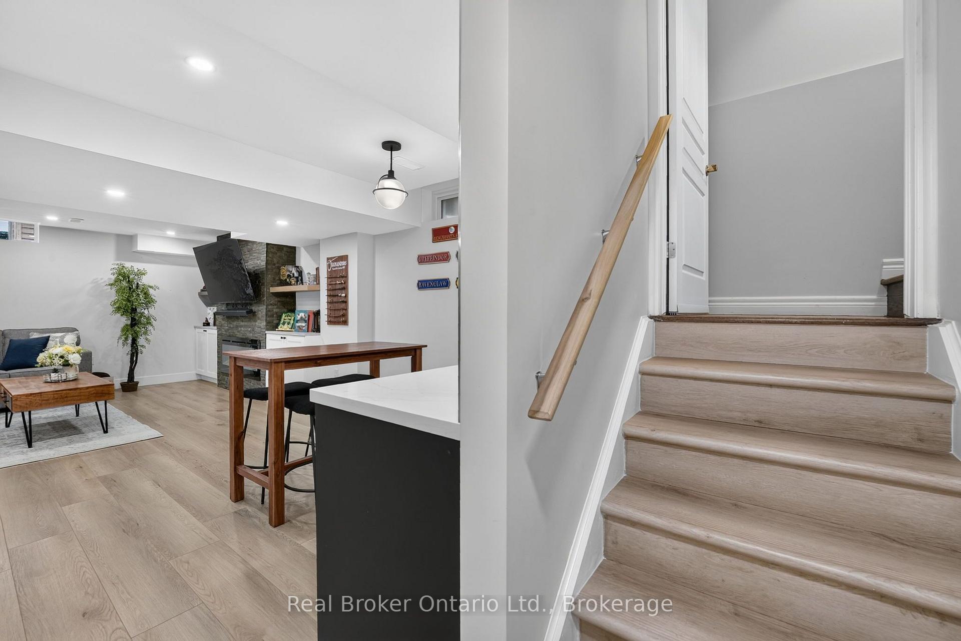 Photo 36 of 81 Showcase Drive, Hamilton, Rural Glanbrook — HOMEH