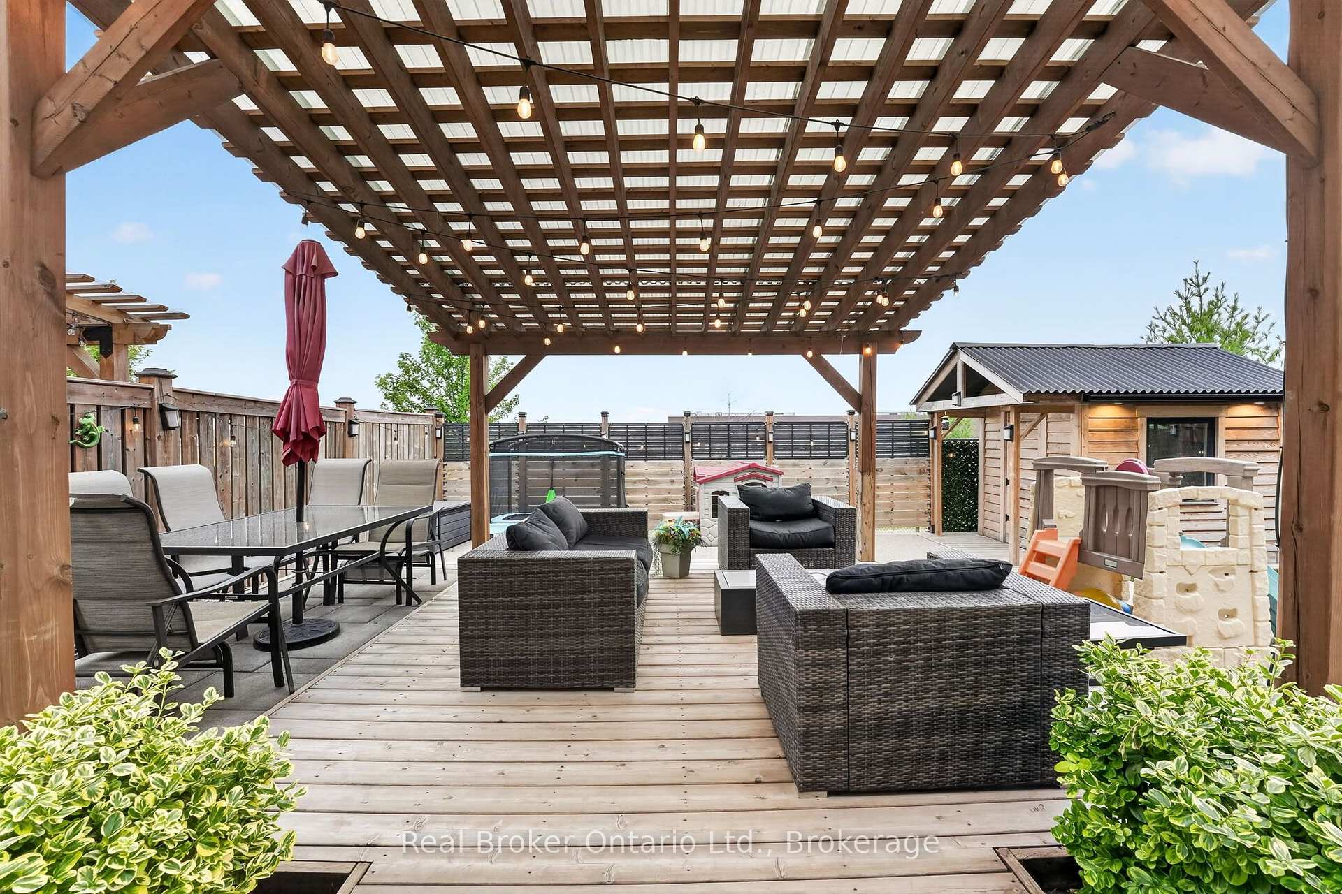 Photo 46 of 81 Showcase Drive, Hamilton, Rural Glanbrook — HOMEH
