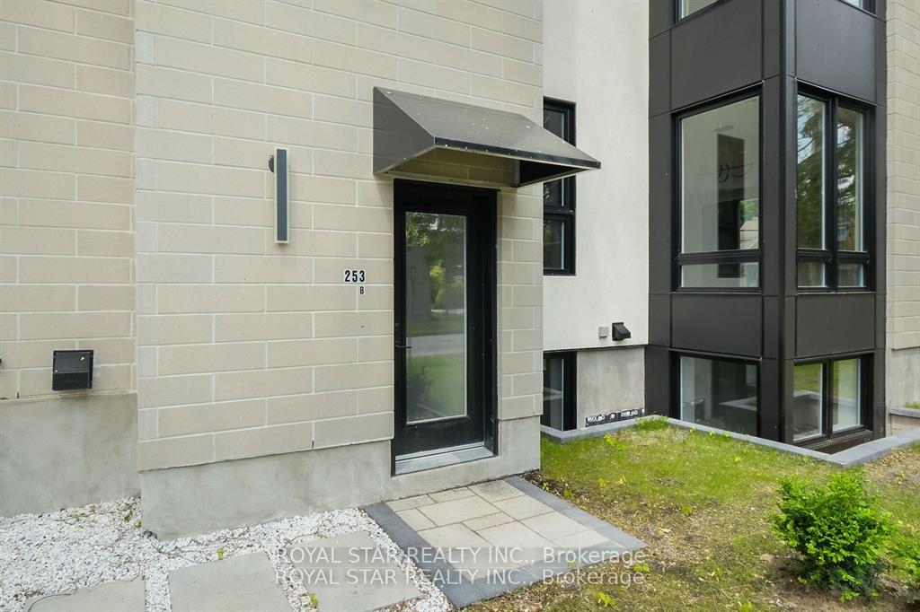 Photo 2 of Unit Unit B, 253 Duncairn Avenue, Ottawa, Westboro/Hampton Park — HOMEH