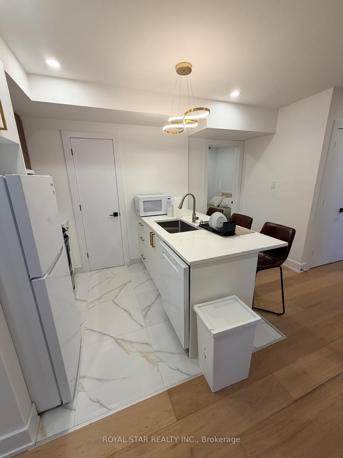 Photo 9 of Unit Unit B, 253 Duncairn Avenue, Ottawa, Westboro/Hampton Park — HOMEH