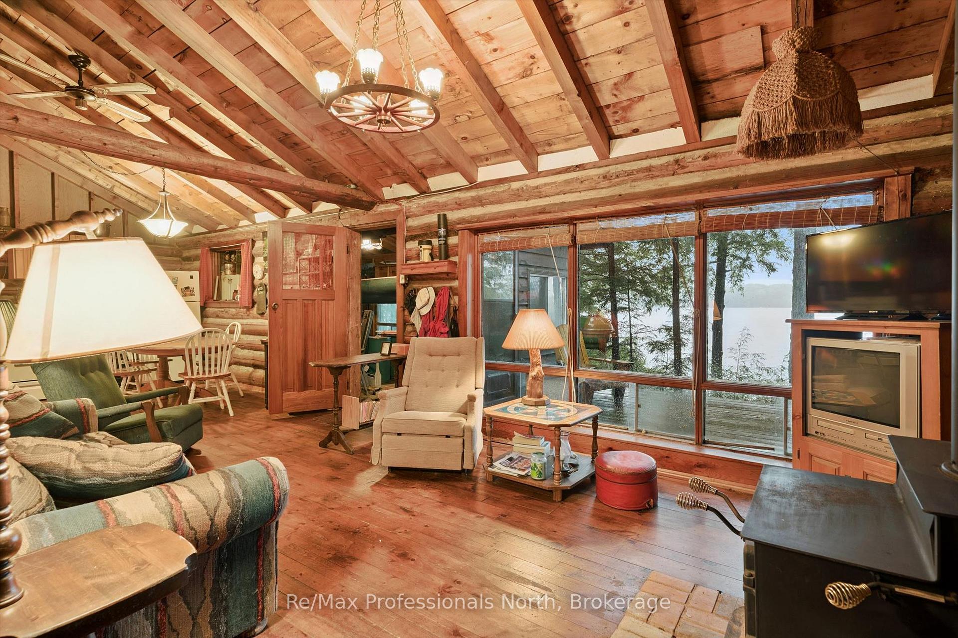 Photo 9 of 1271 Staunton Road, Bracebridge, Draper — HOMEH