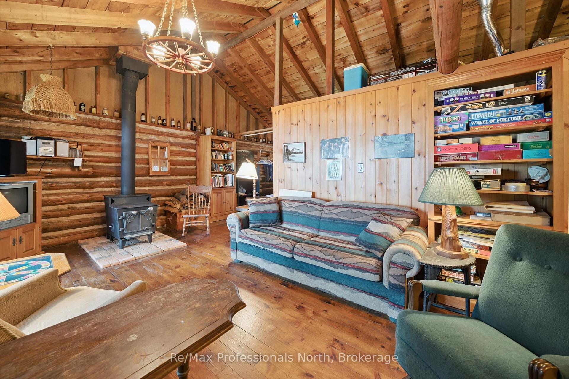 Photo 10 of 1271 Staunton Road, Bracebridge, Draper — HOMEH
