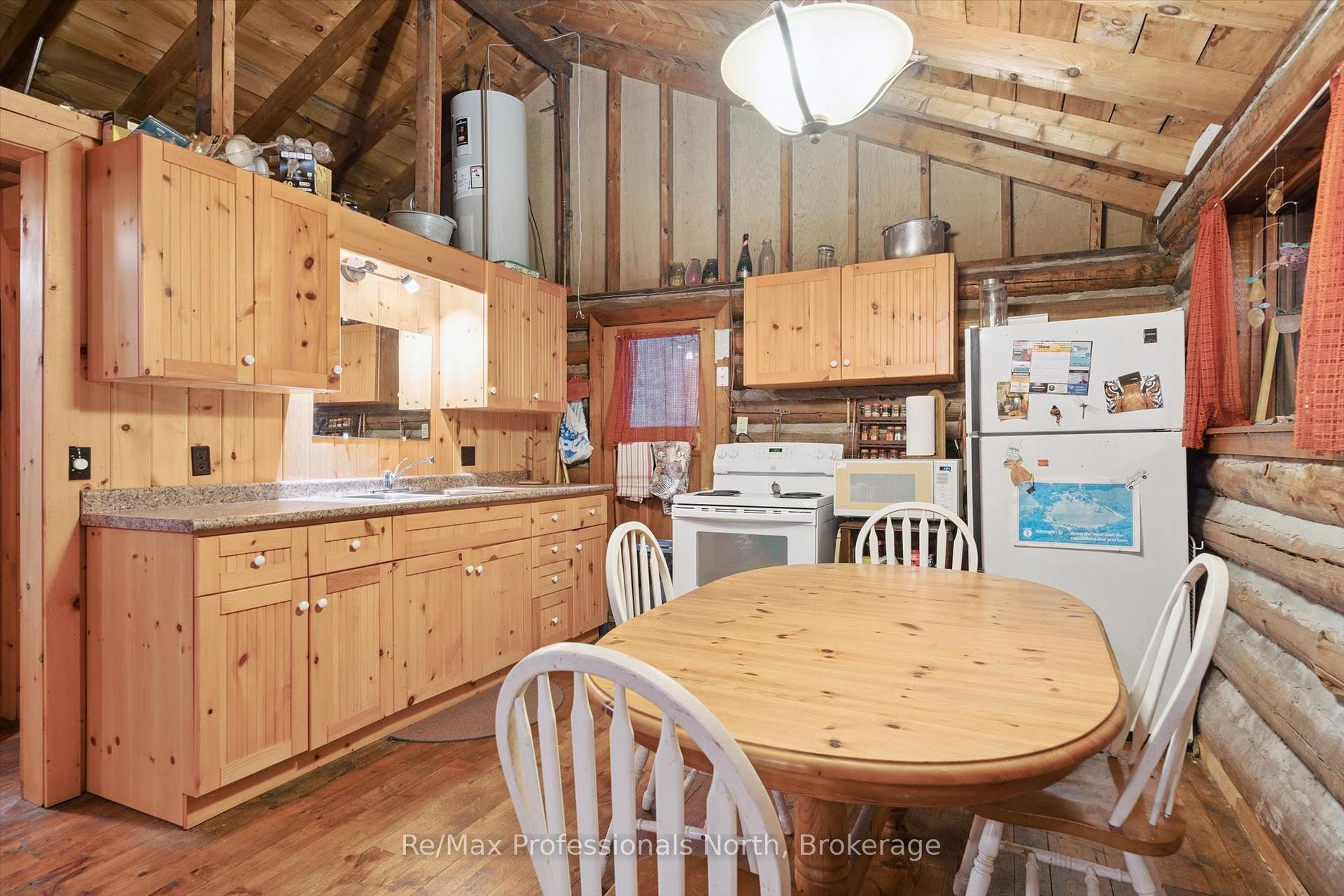 Photo 15 of 1271 Staunton Road, Bracebridge, Draper — HOMEH