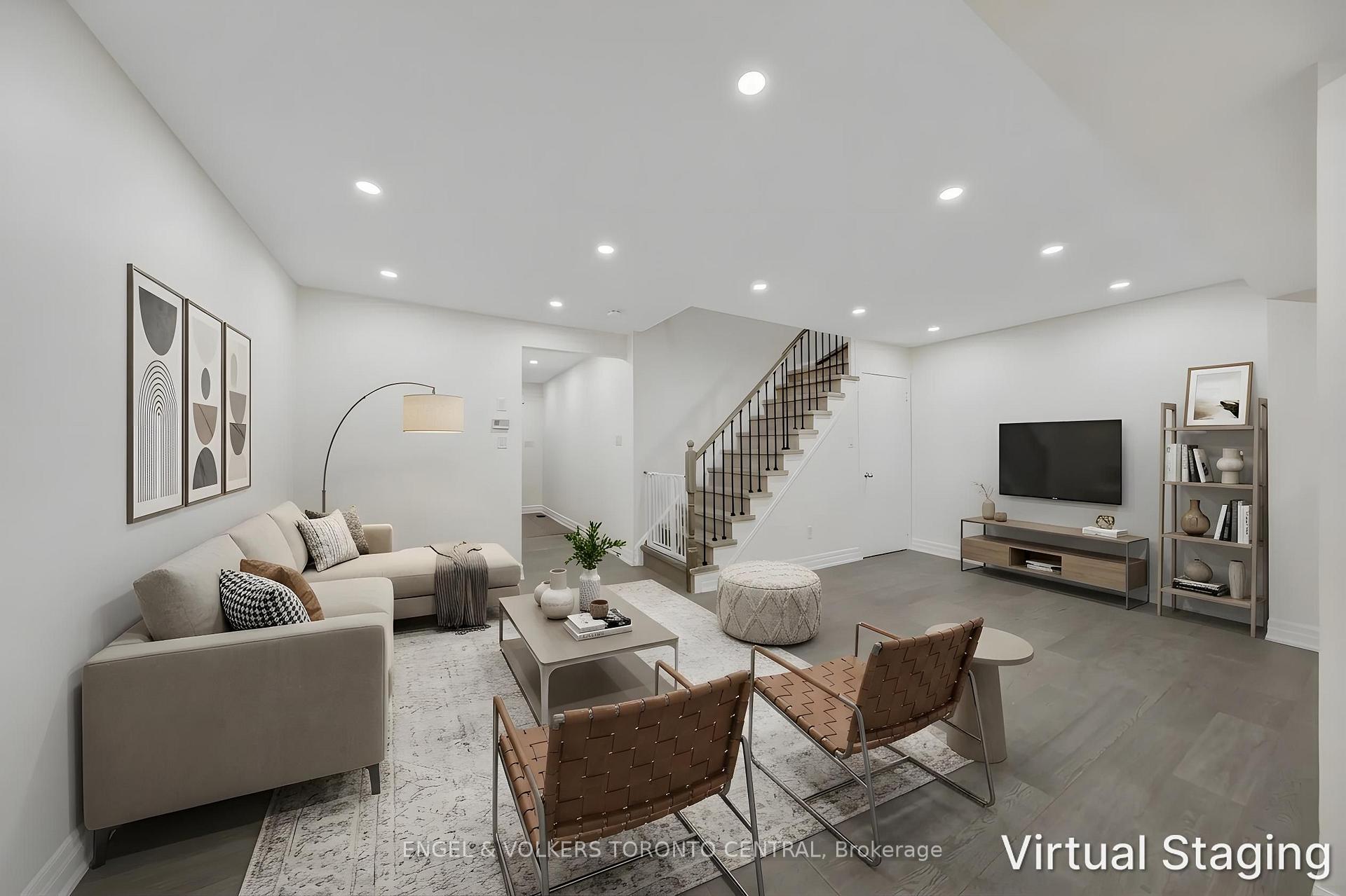 Photo 3 of 1511 Glenbourne Drive, Oshawa, Pinecrest — HOMEH