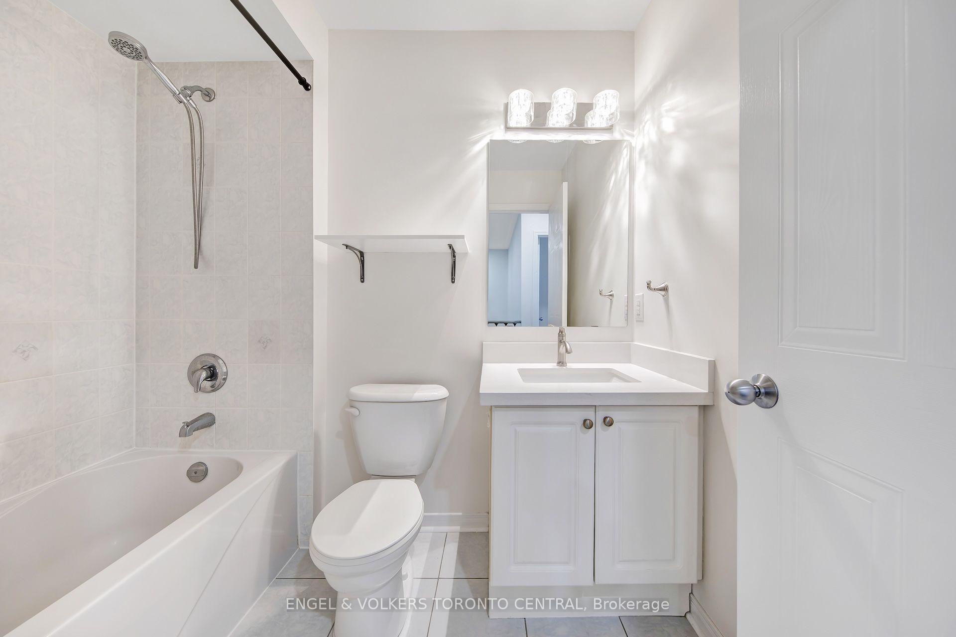 Photo 16 of 1511 Glenbourne Drive, Oshawa, Pinecrest — HOMEH