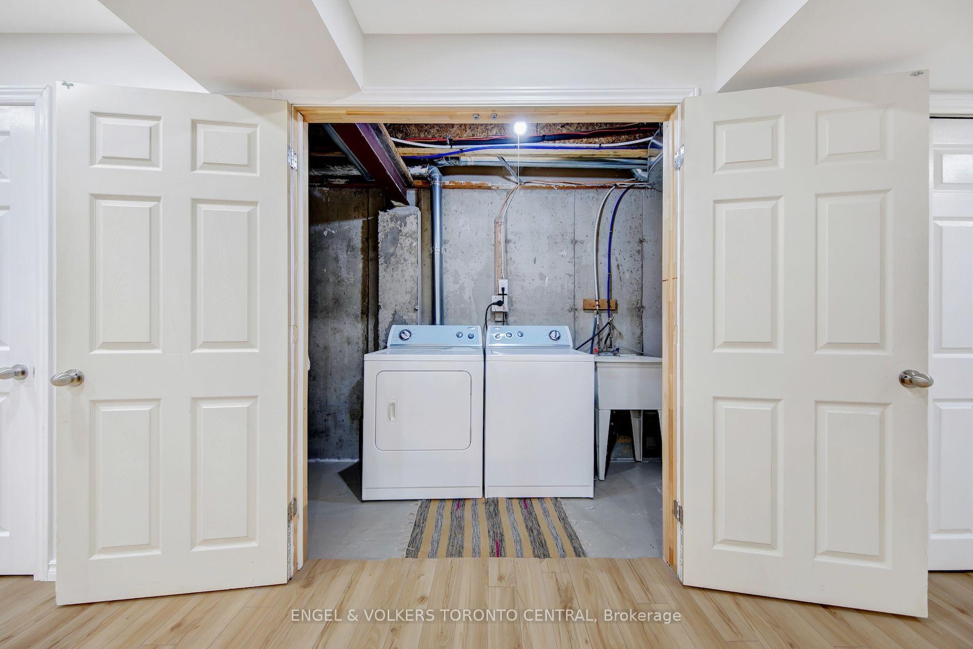 Photo 20 of 1511 Glenbourne Drive, Oshawa, Pinecrest — HOMEH