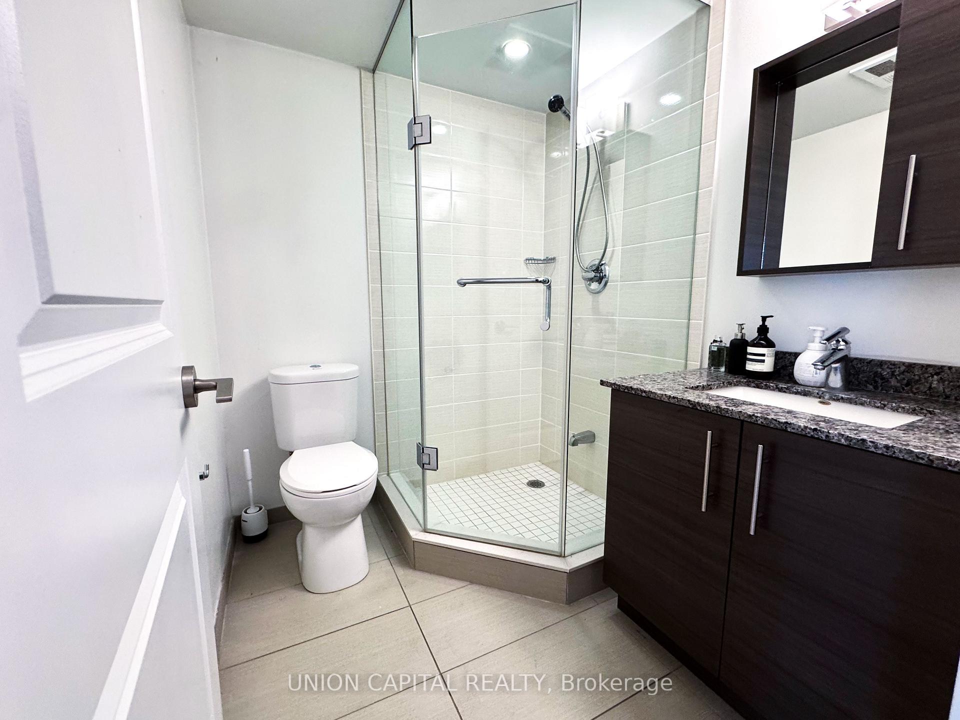 Photo 4 of 291 South Park Road, Markham, Commerce Valley — HOMEH