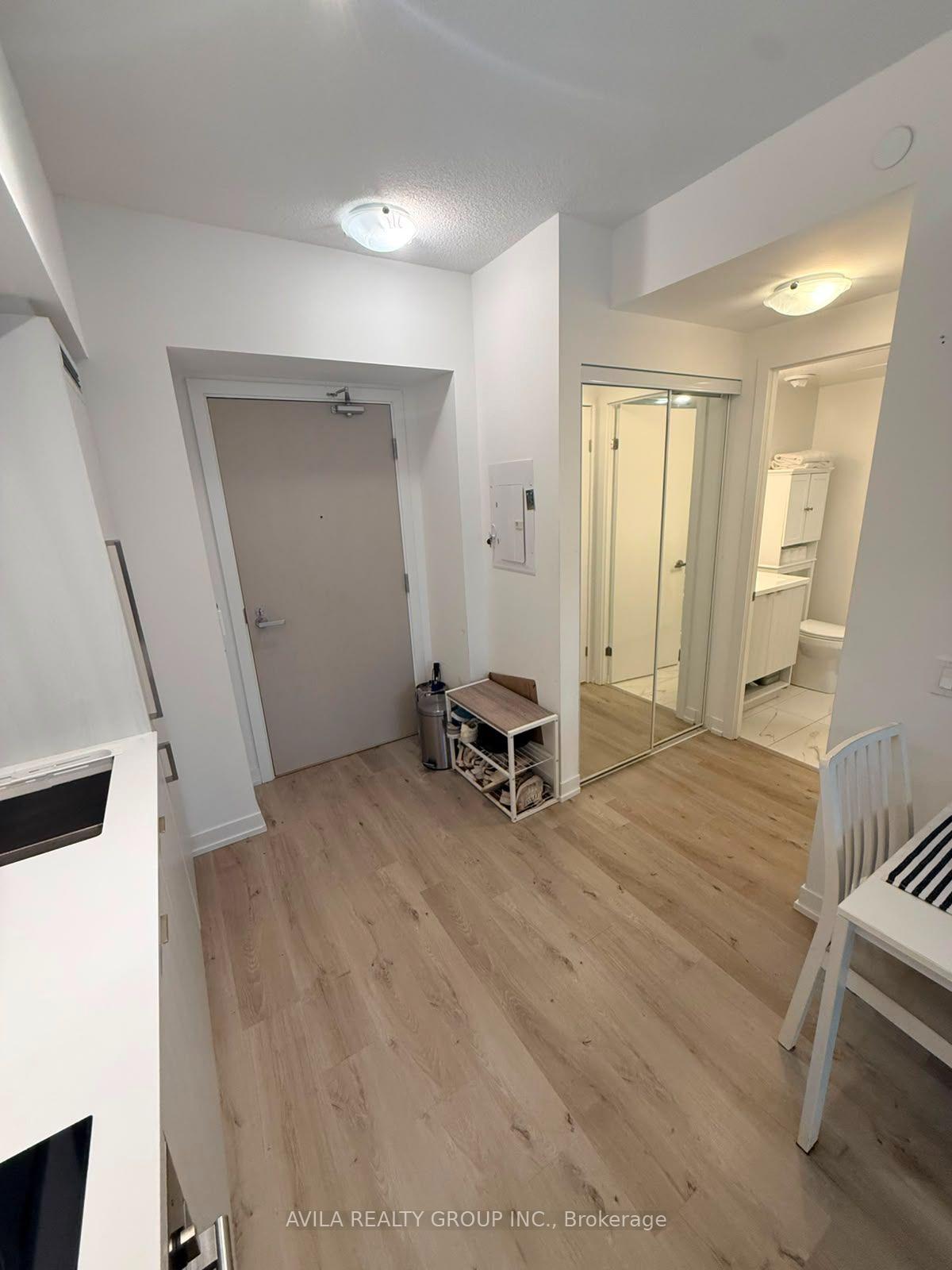 Photo 8 of Unit 2612, 138 Downes Street, Toronto, Waterfront Communities — HOMEH