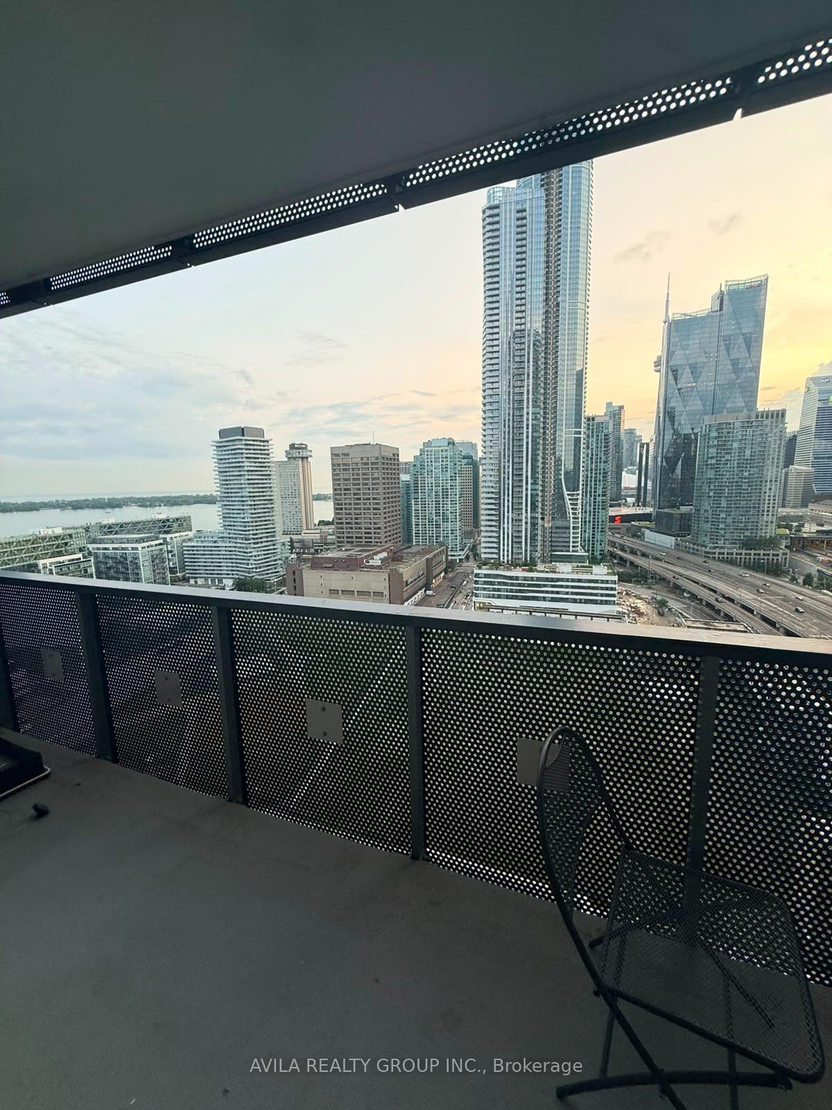 Photo 14 of Unit 2612, 138 Downes Street, Toronto, Waterfront Communities — HOMEH