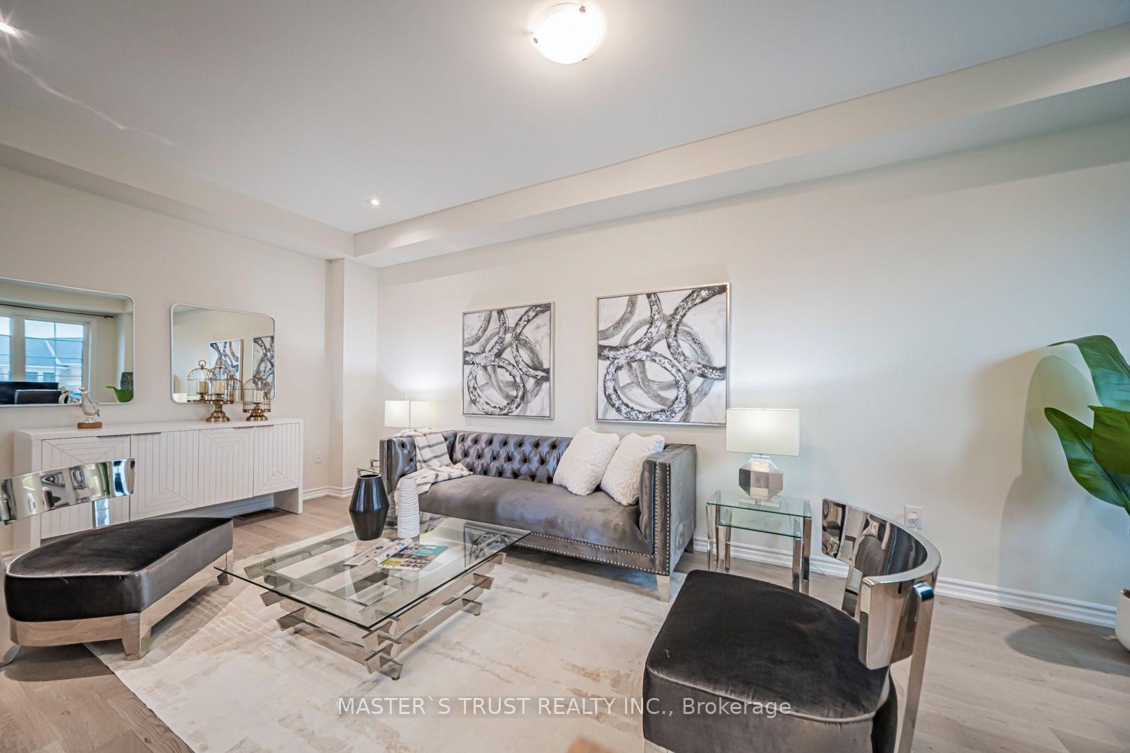 Photo 12 of 286 Beaverbrae Drive, Markham, Victoria Square — HOMEH