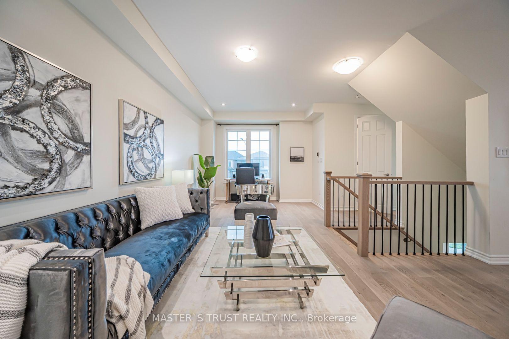 Photo 14 of 286 Beaverbrae Drive, Markham, Victoria Square — HOMEH
