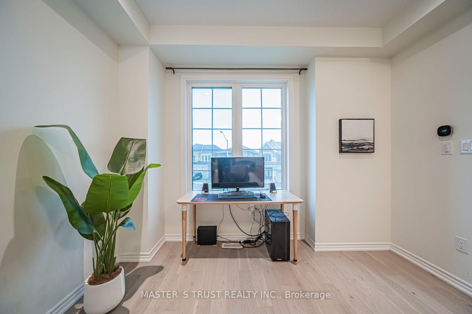 Photo 15 of 286 Beaverbrae Drive, Markham, Victoria Square — HOMEH