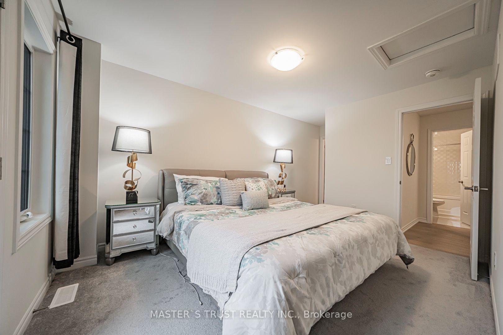 Photo 23 of 286 Beaverbrae Drive, Markham, Victoria Square — HOMEH