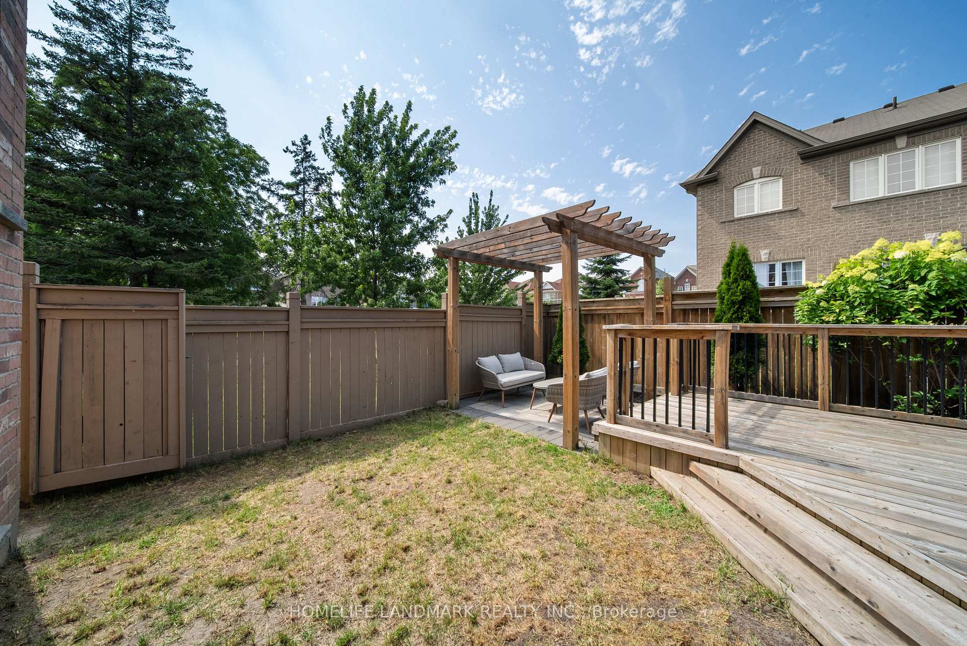 Photo 8 of 50 Keith-Wright Crescent, Ajax, Northeast Ajax — HOMEH